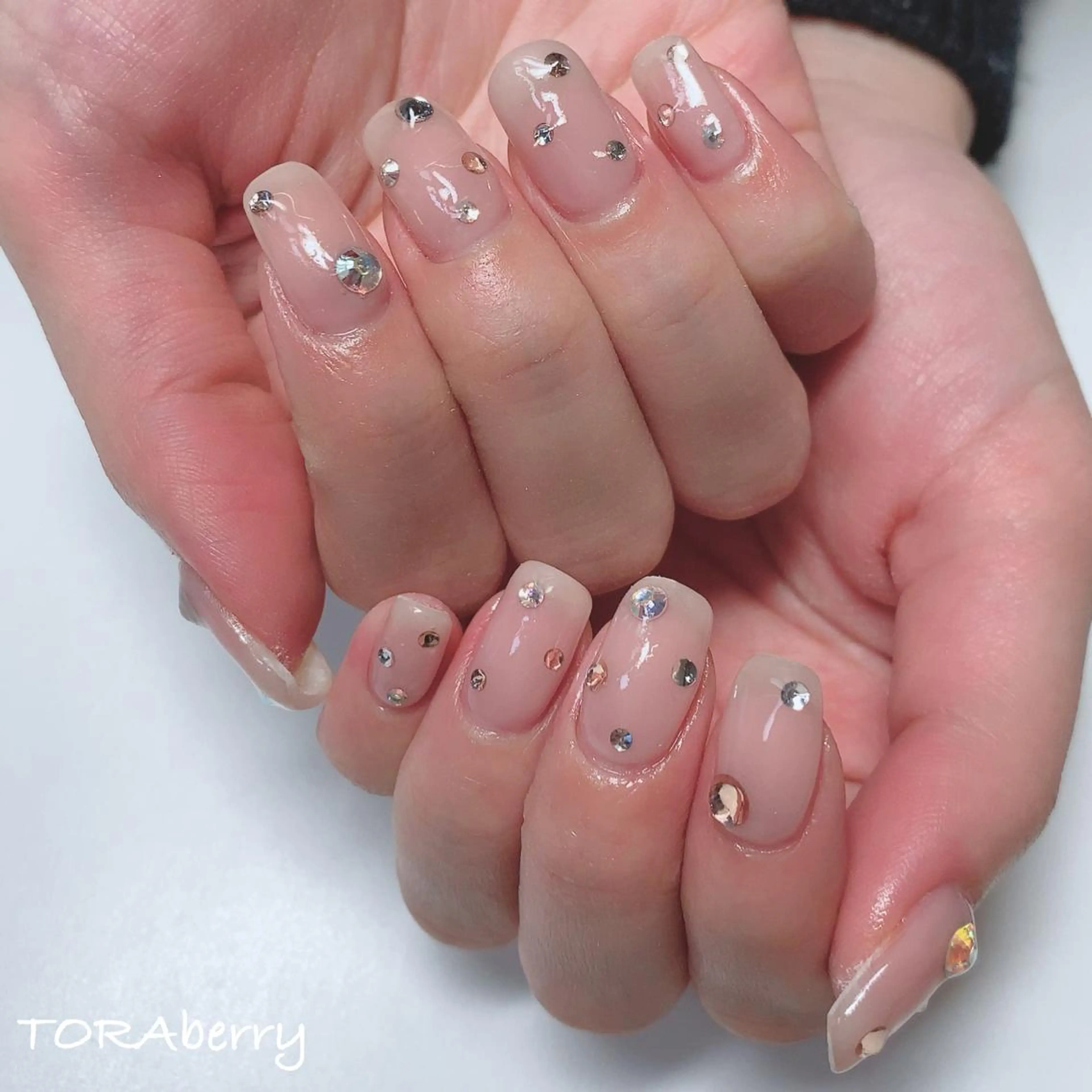 ネイル ハンドネイル ネイリスト なつみのネイルデザイン