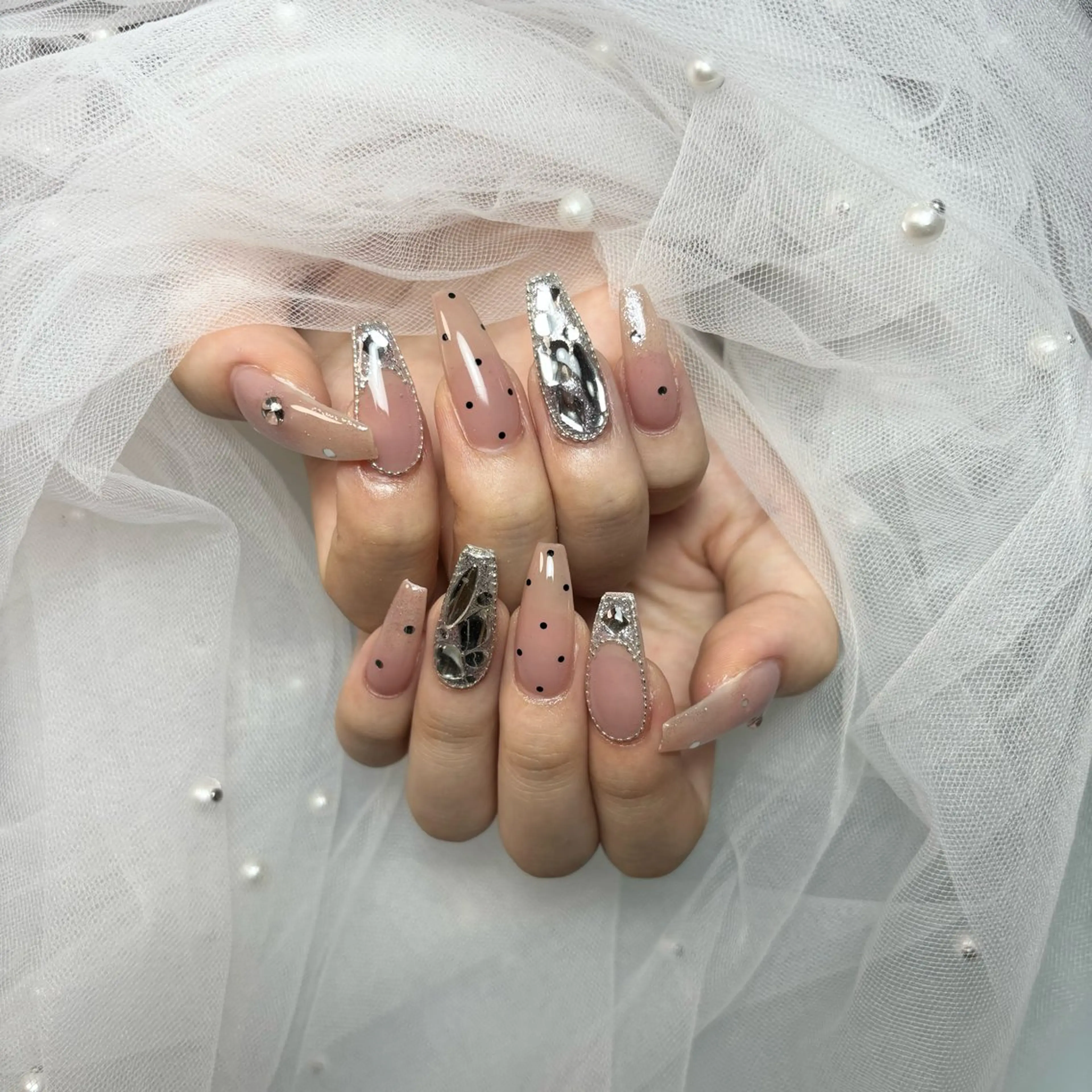 ネイル ハンドネイル ୨୧ mio୨୧のネイルデザイン