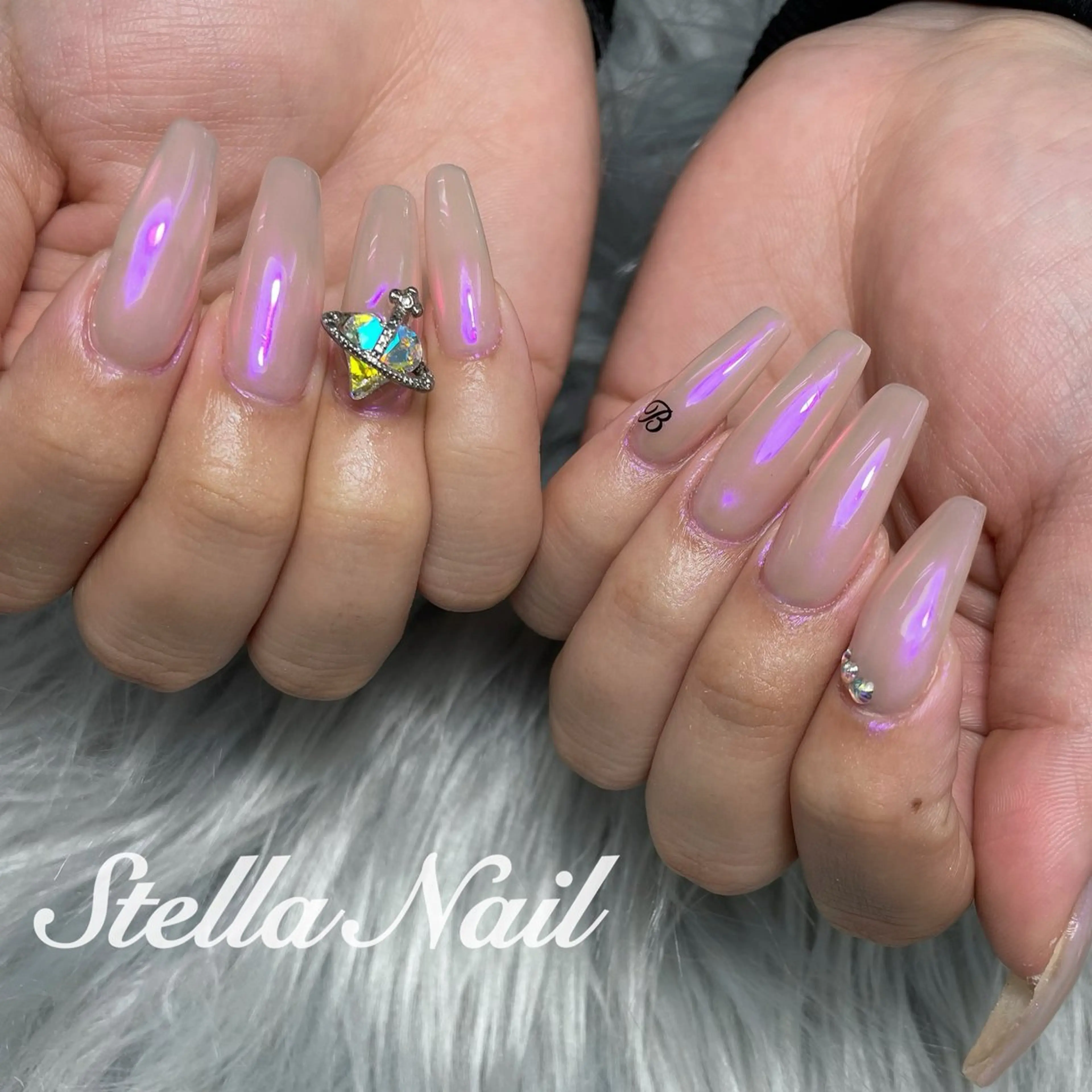 ネイル ミラーネイル stella nail所属・stella ✴︎nailのネイルデザイン