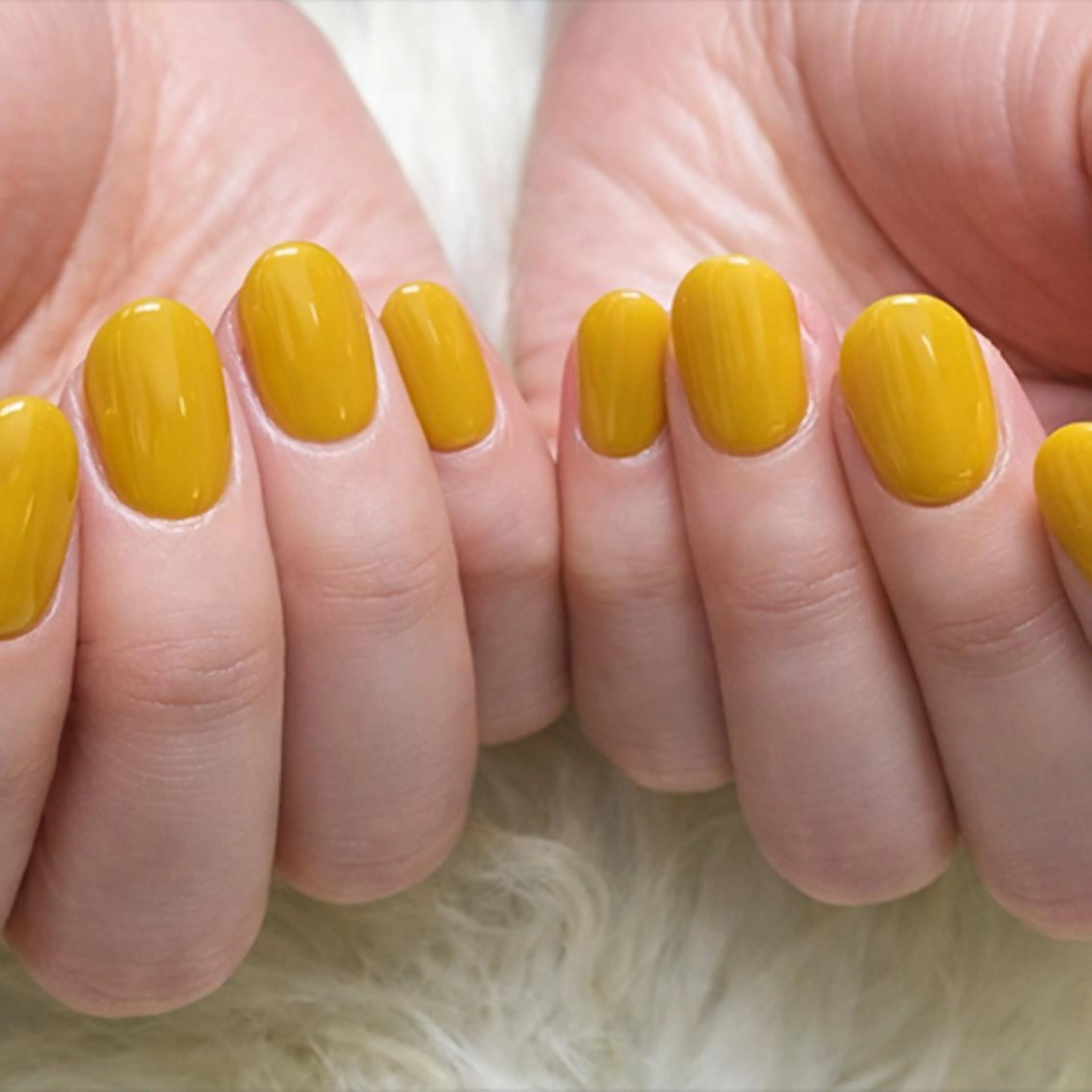 ネイル ワンカラーネイル ハンドネイル Miku. Nのネイルデザイン