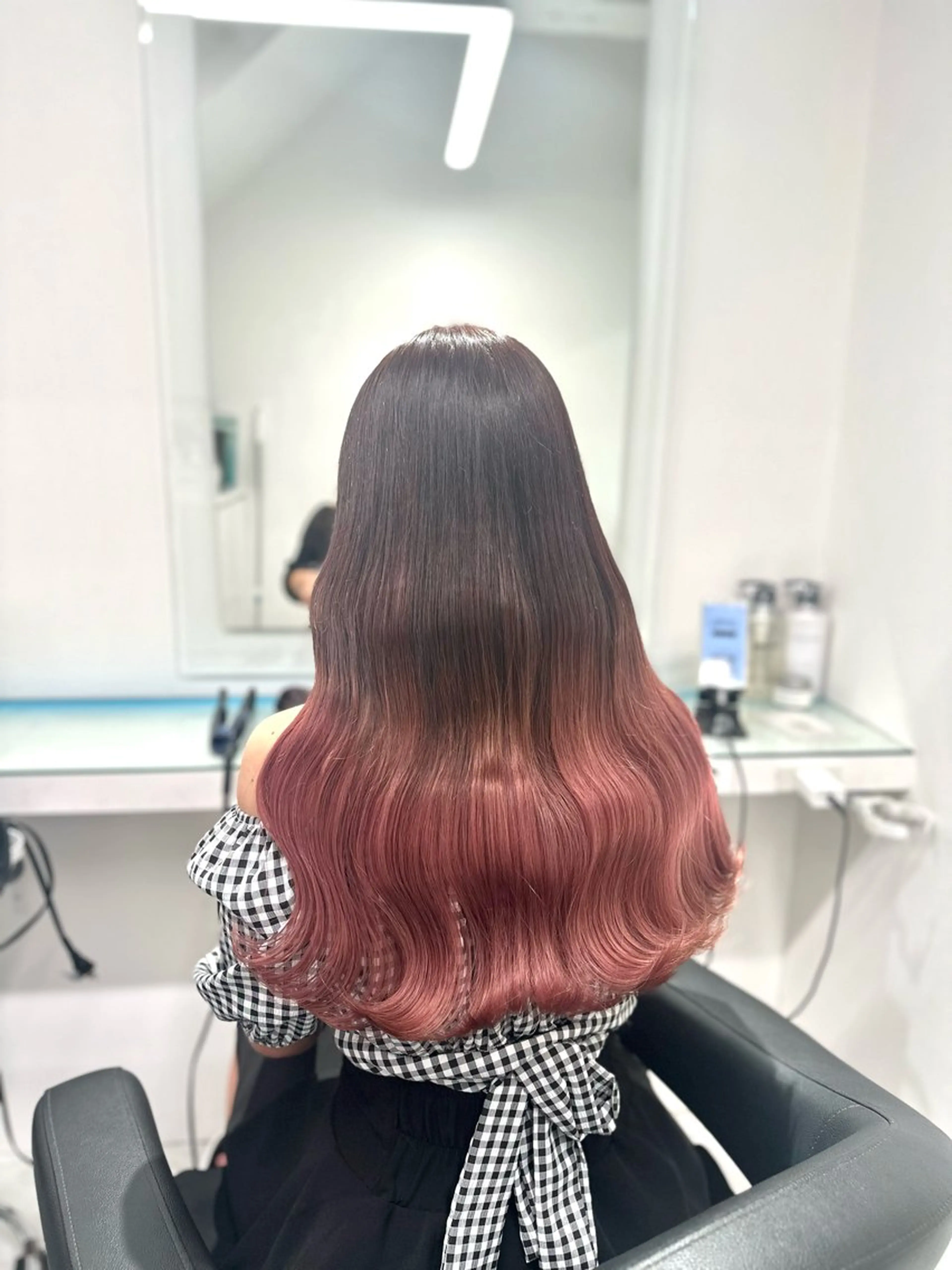 セミロング カラー ヘアカラー トリートメント ヘッドスパ ヘアセット ❄最強かわいいカラー ❄️MINA❄️のヘアスタイル