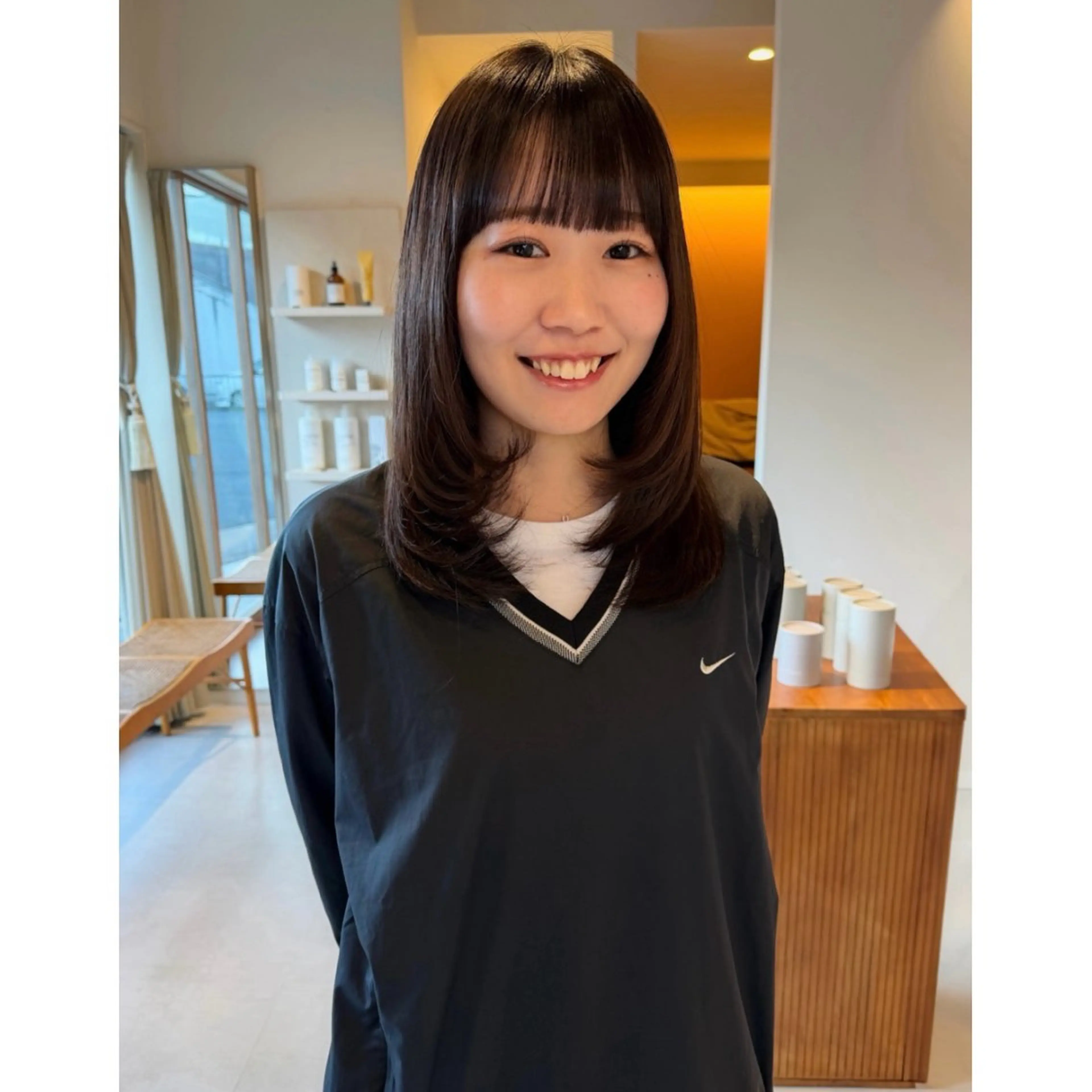 ミディアム レイヤーカット 縮毛矯正 カット 縮毛矯正 トリートメント ボブパーマ/艶カラー 透明感カラー/ユメノのヘアスタイル