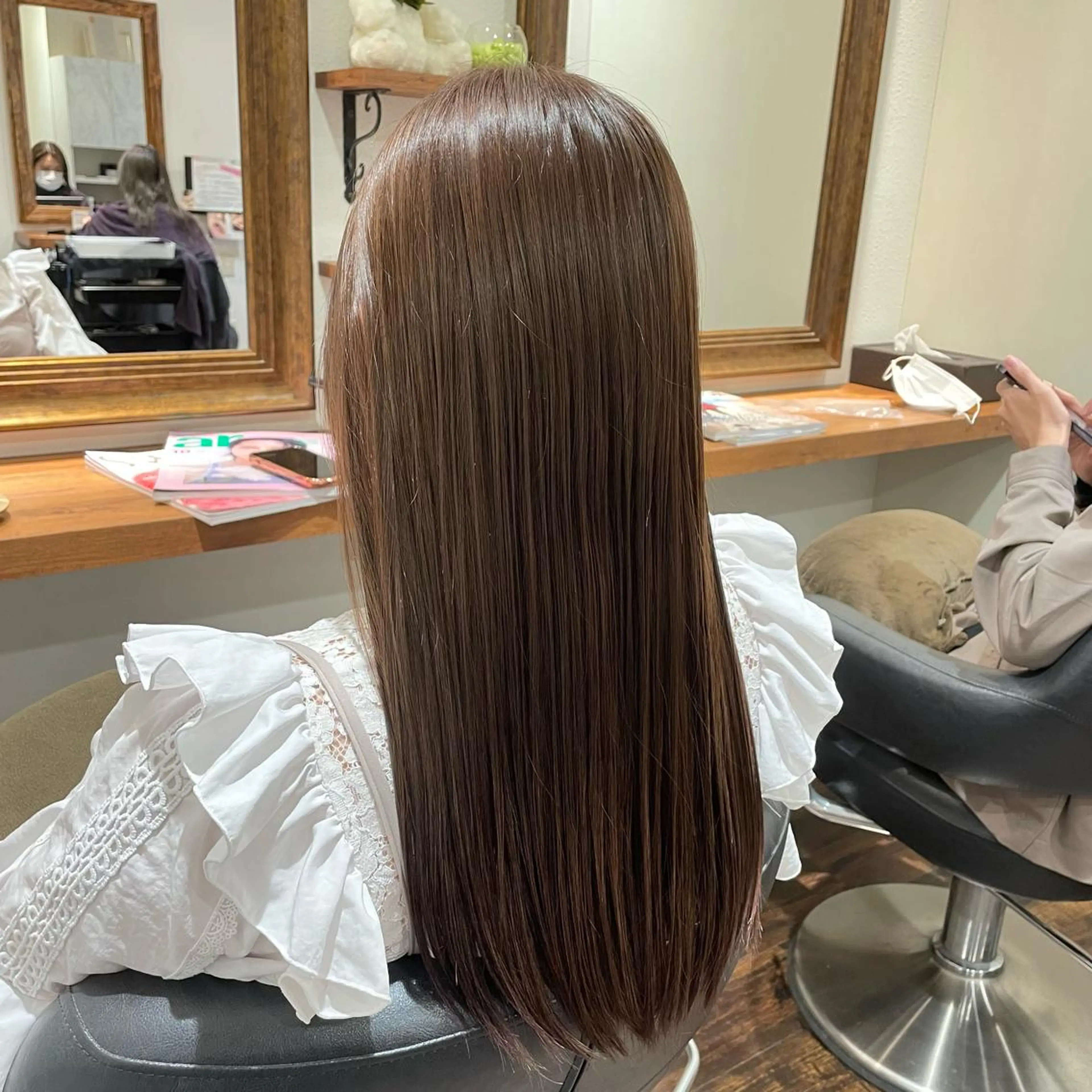 ロング カラー ブラウンカラー ナチュラルブラウン ヘアカラー トリートメント Wataru 髪質改善カラー💎のヘアスタイル