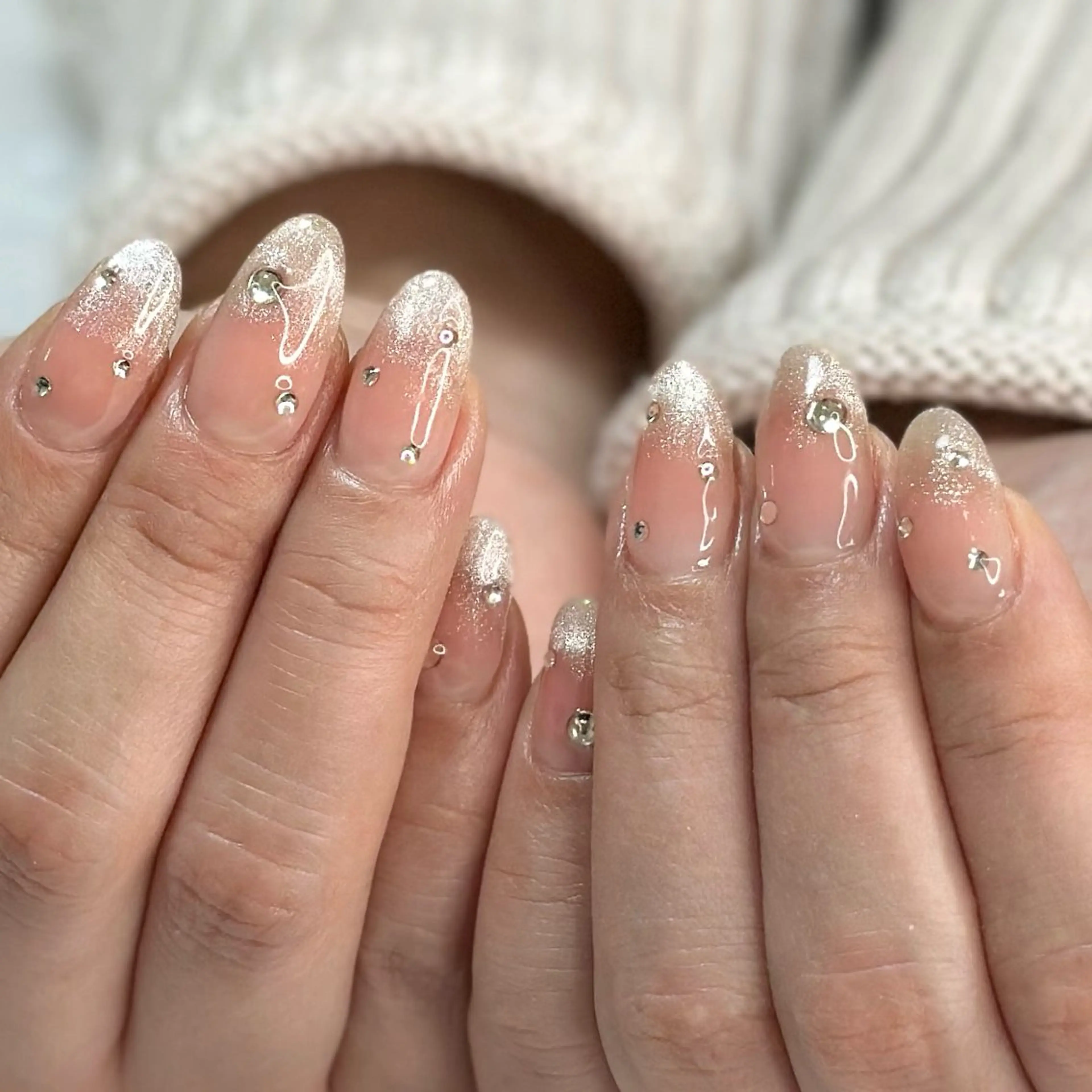 ネイル ストーンネイル ハンドネイル HAIR&MAKE POSH 日暮里のネイルデザイン