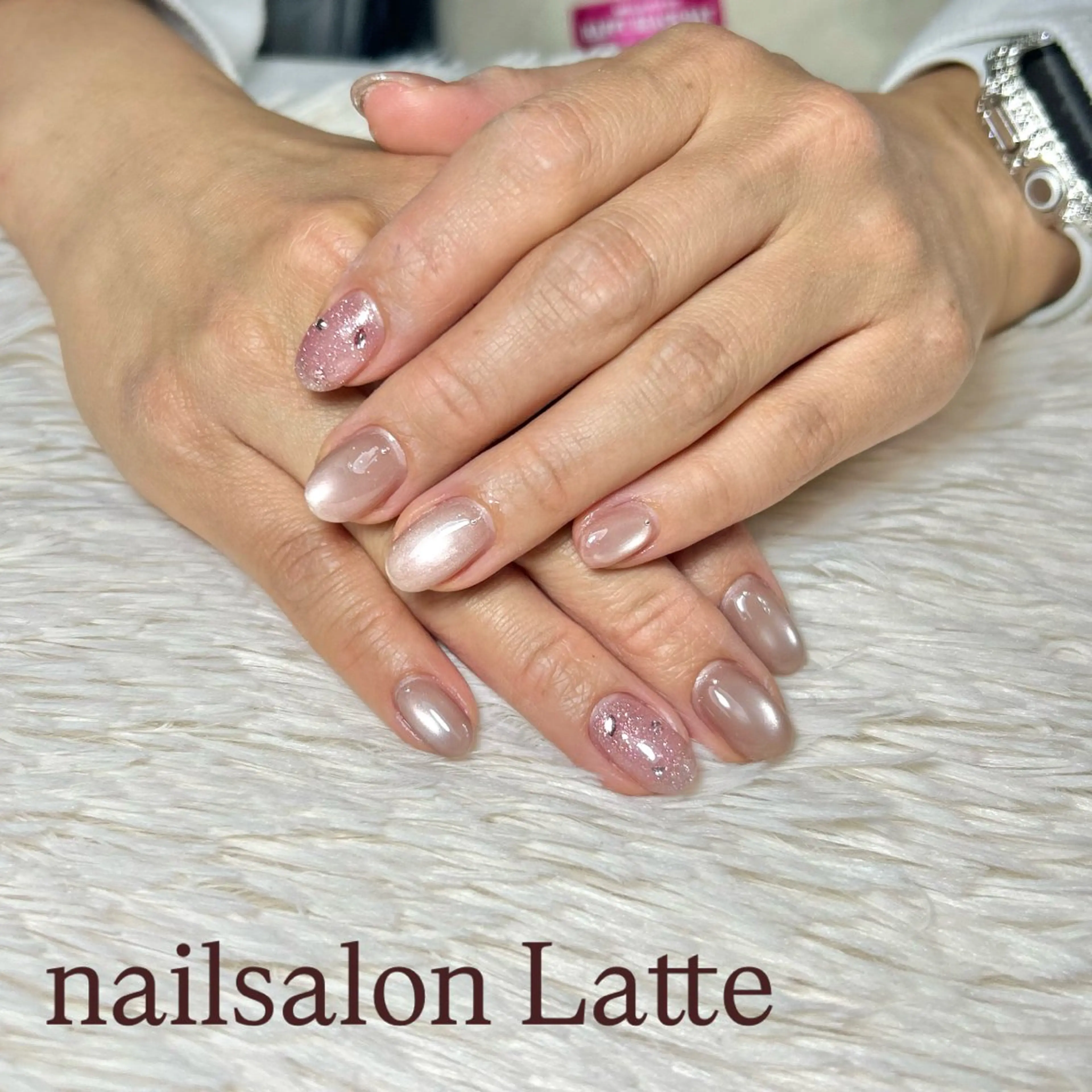 ネイル Nailsalon Latteのネイルデザイン