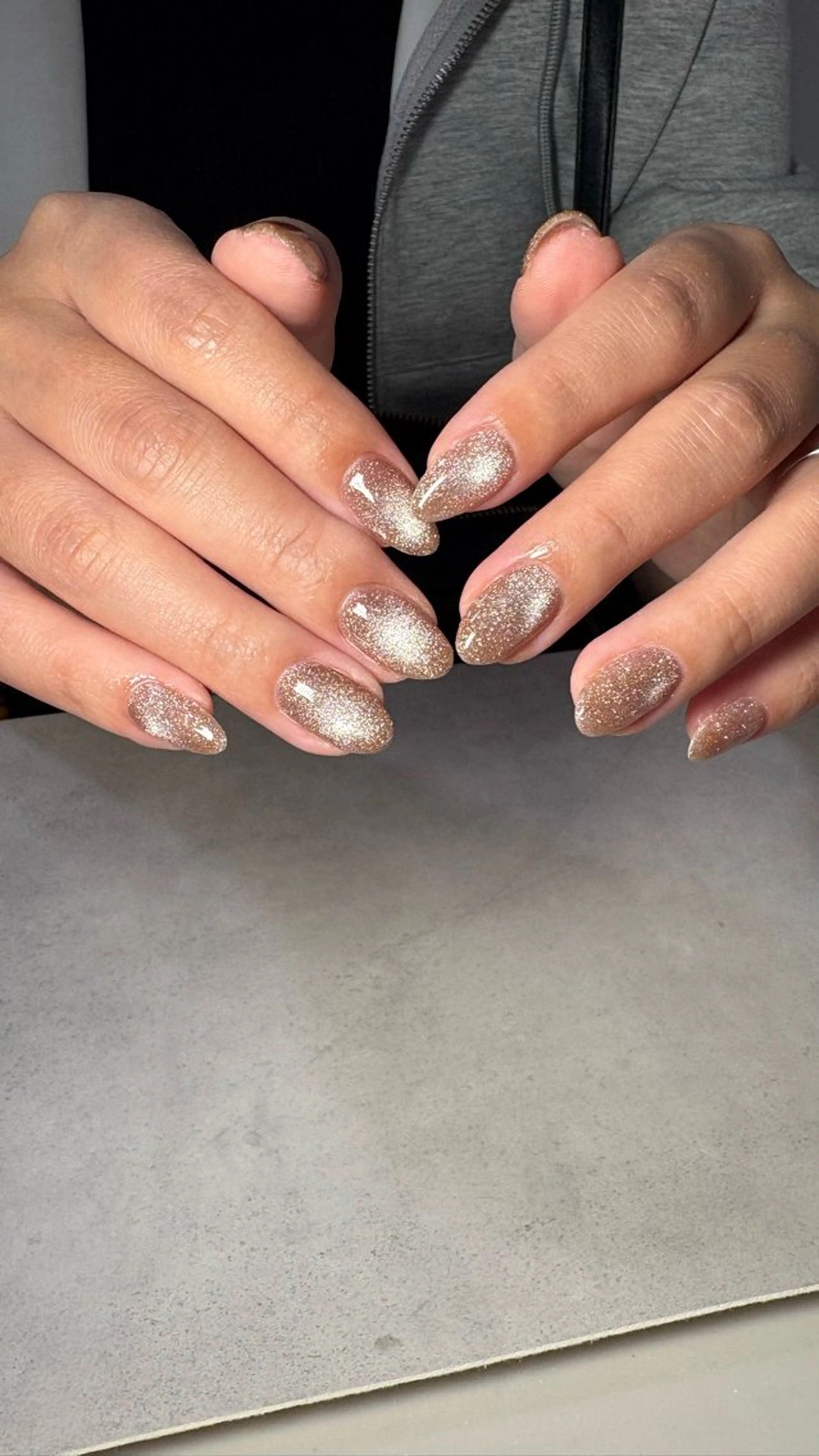 ネイル 三輪 彩美春のネイルデザイン