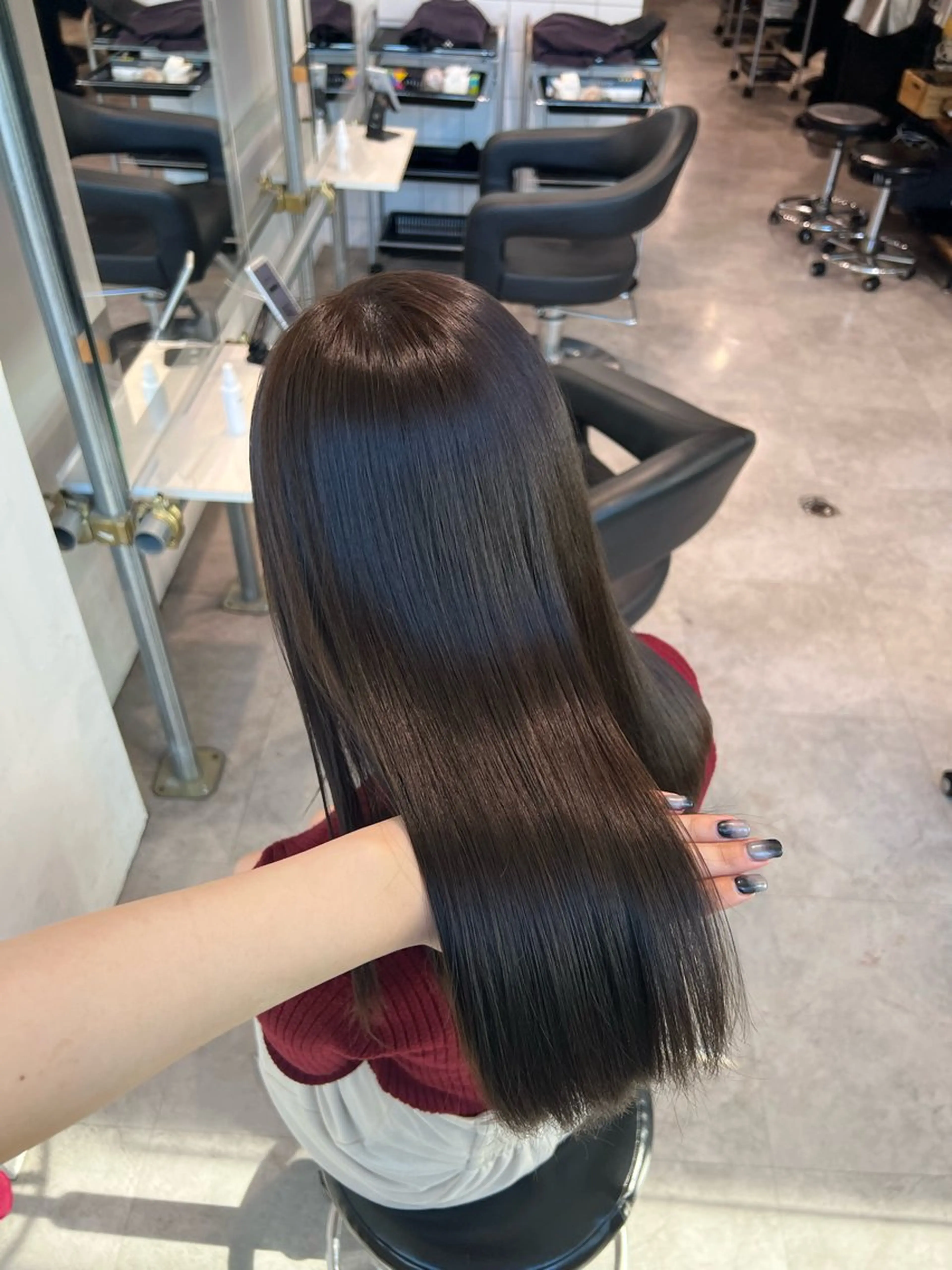 ロング カラー ブラウンカラー 透明感カラー くすみブラウン 髪質改善 カット ヘアカラー トリートメント 暗髪🩶ラベンダー/ ブルー/ユウナ🤍のヘアスタイル