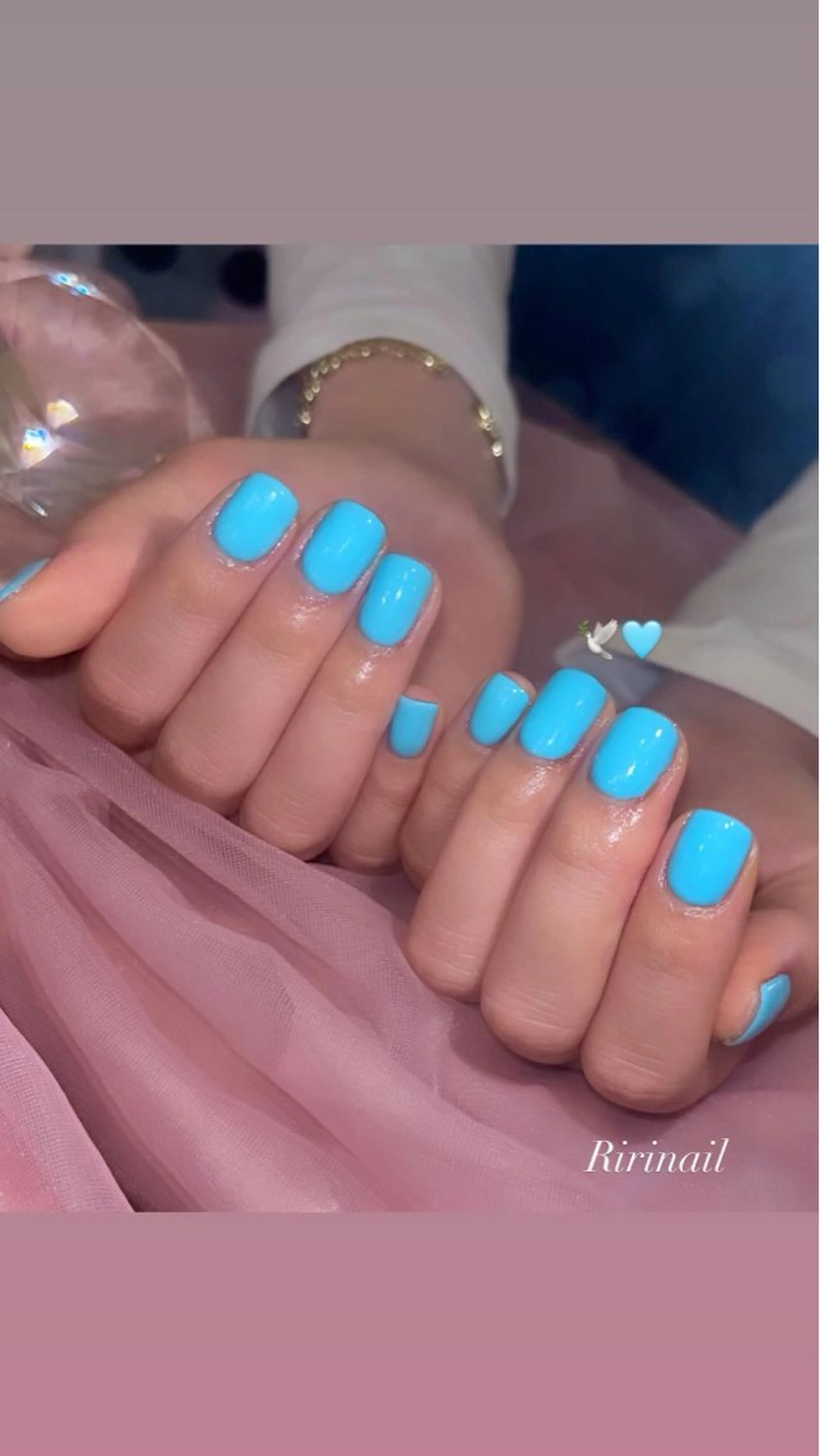 ネイル ハンドネイル 𝐁𝐞𝐥𝐥 𝐦𝐞のネイルデザイン