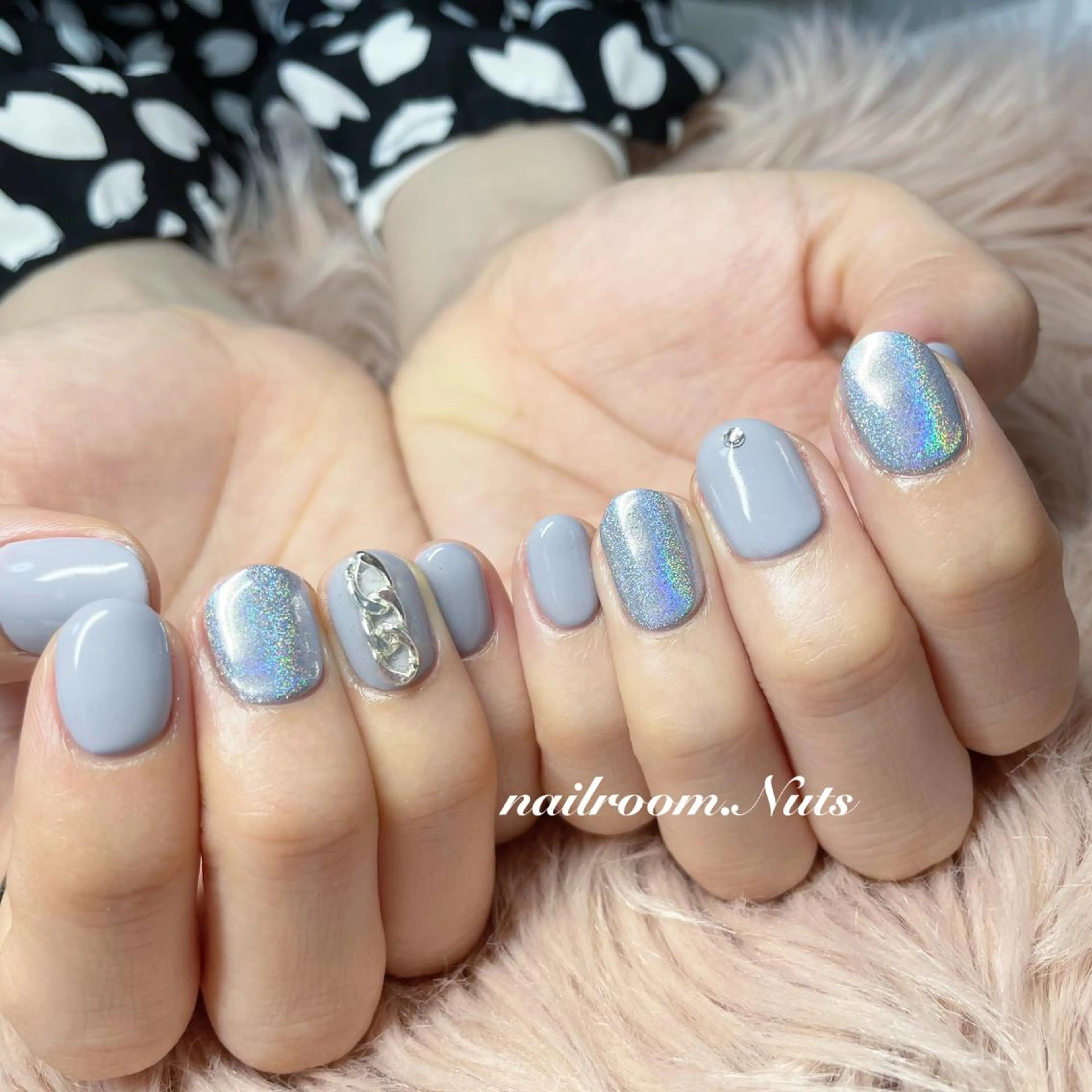 ネイル ミラーネイル ストーンネイル ハンドネイル nailsalon Nutsのネイルデザイン