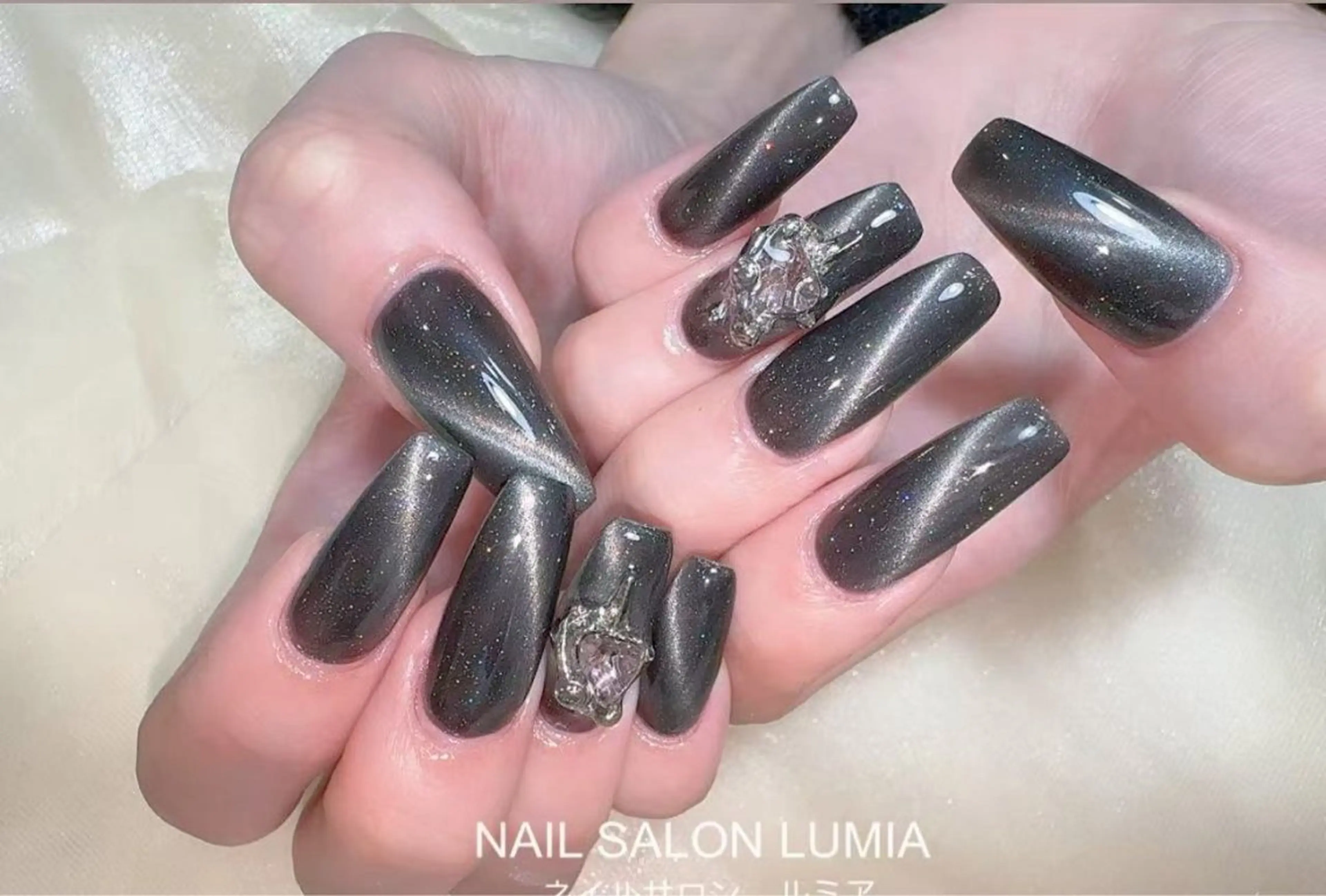 ネイル ハンドネイル ネイルサロン ルミア Lumia 店長のネイルデザイン