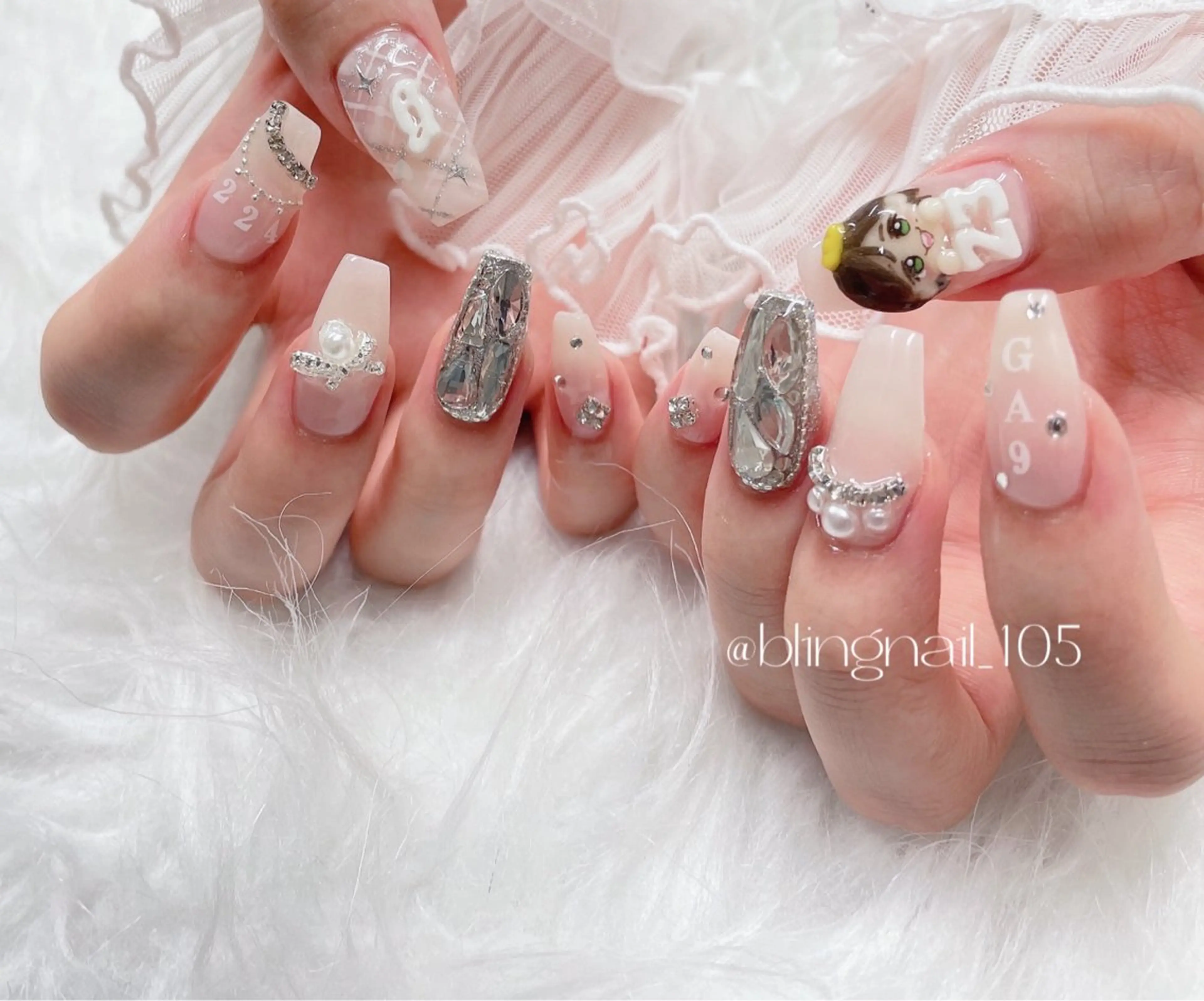 ネイル 持ち込み 23時まで❤︎韓国、 ワンホンネイルのネイルデザイン