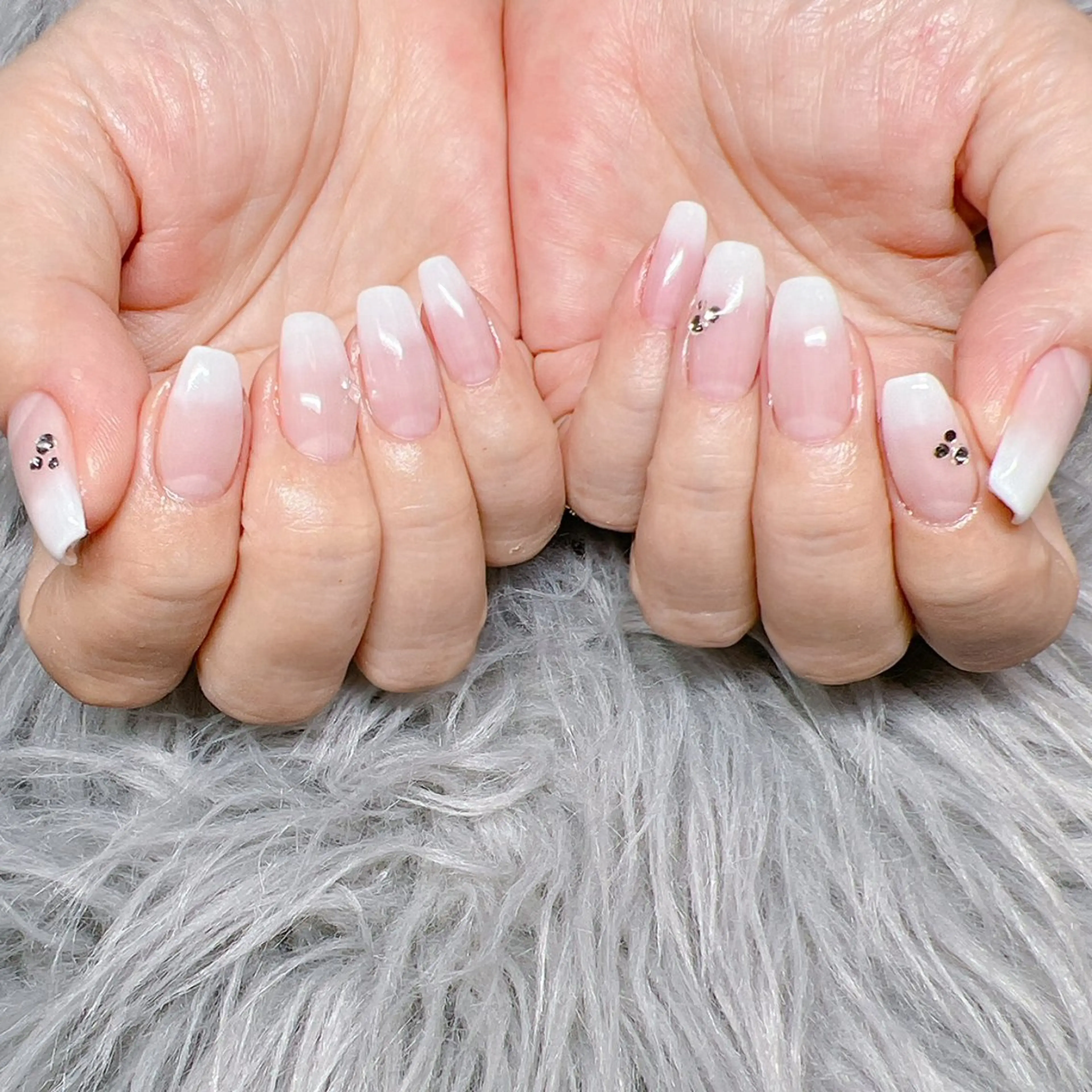 ネイル 個室ネイルサロンDolly  Girl〜ドーリーガール〜所属・DollyGirl KYOKOのネイルデザイン