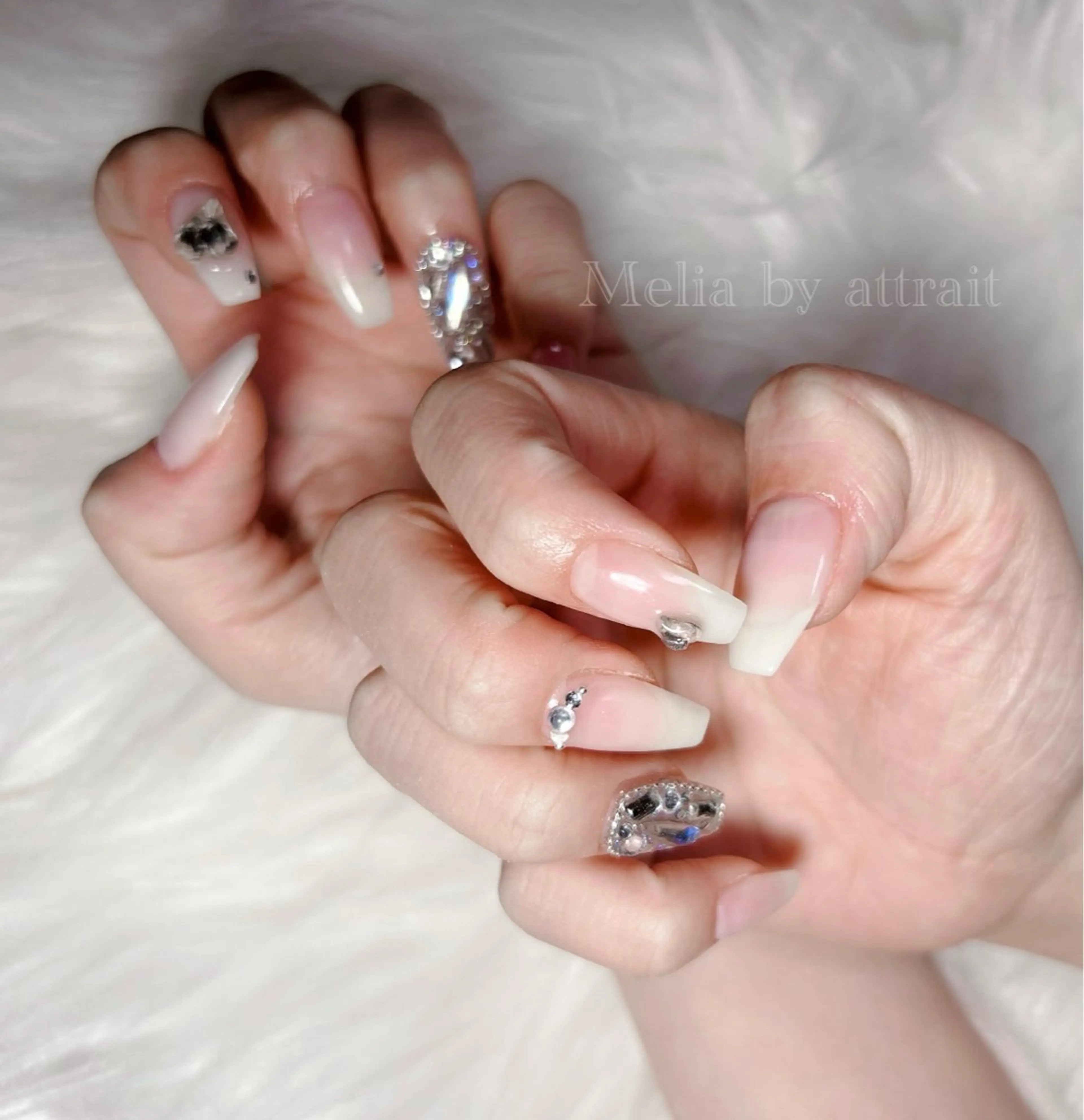 ネイル Melia by attrait所属・Melia by attrait🌿杏のネイルデザイン