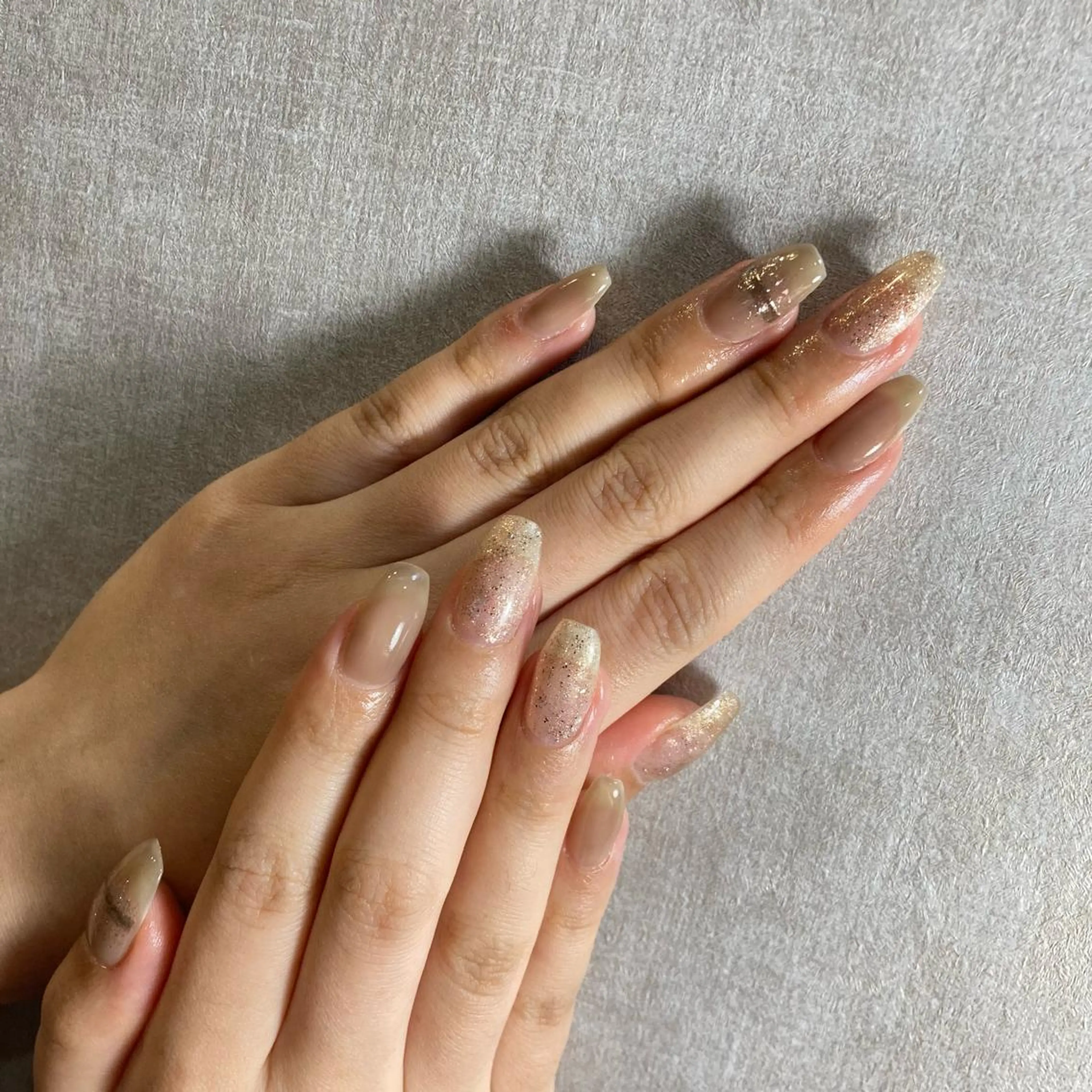 ネイル フレンチネイル グラデーション ニュアンスネイル オフィスネイル 第一印象専門サロン ADISEのエステ・リラクイメージ