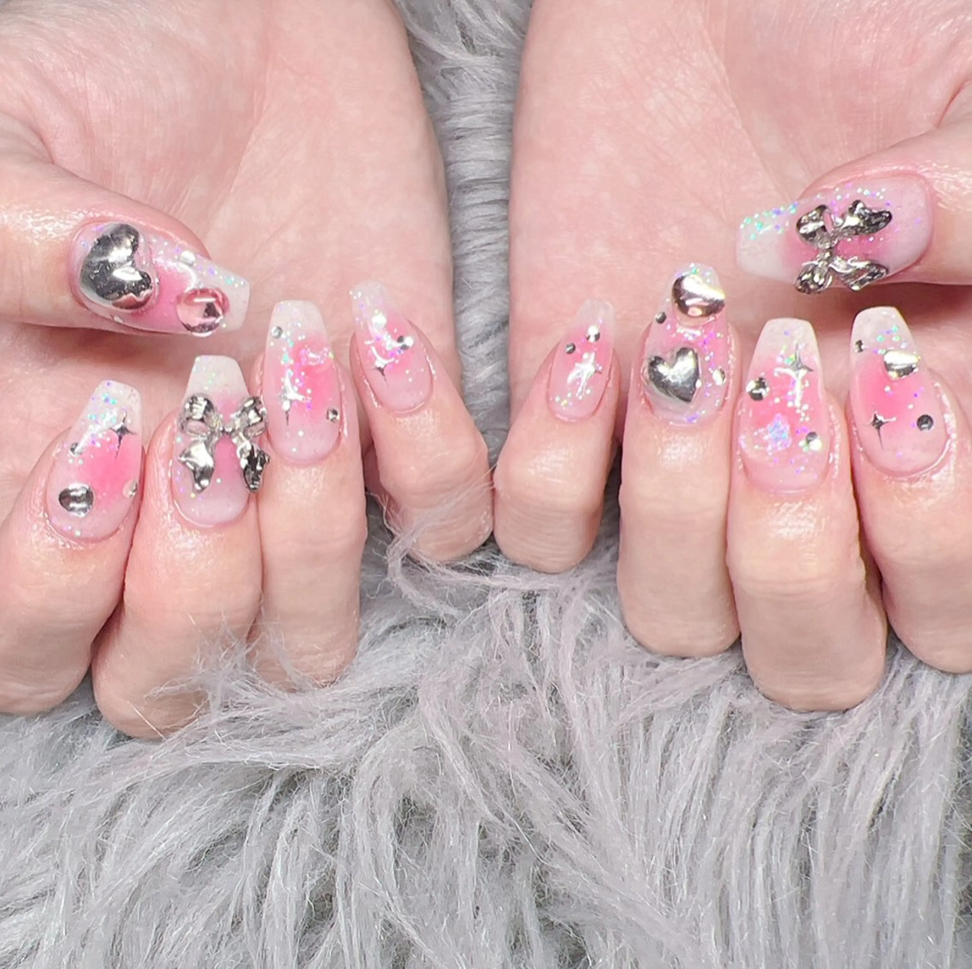 ネイル 個室ネイルサロンDolly  Girl〜ドーリーガール〜所属・DollyGirl KYOKOのネイルデザイン