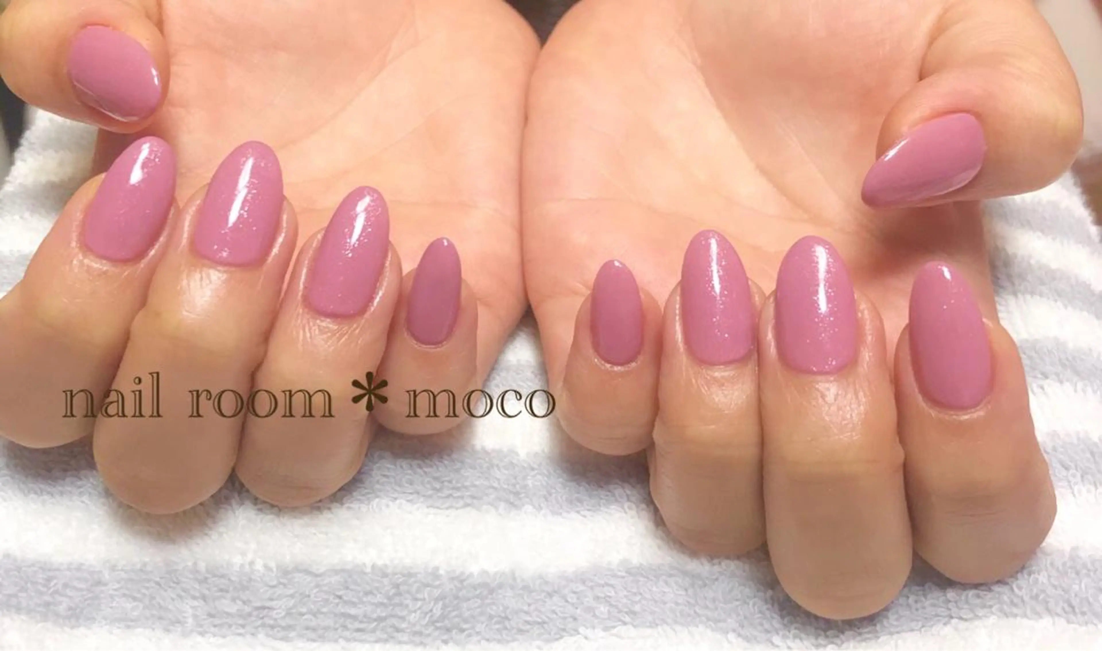 ネイル ハンドネイル nailroom mocoのネイルデザイン