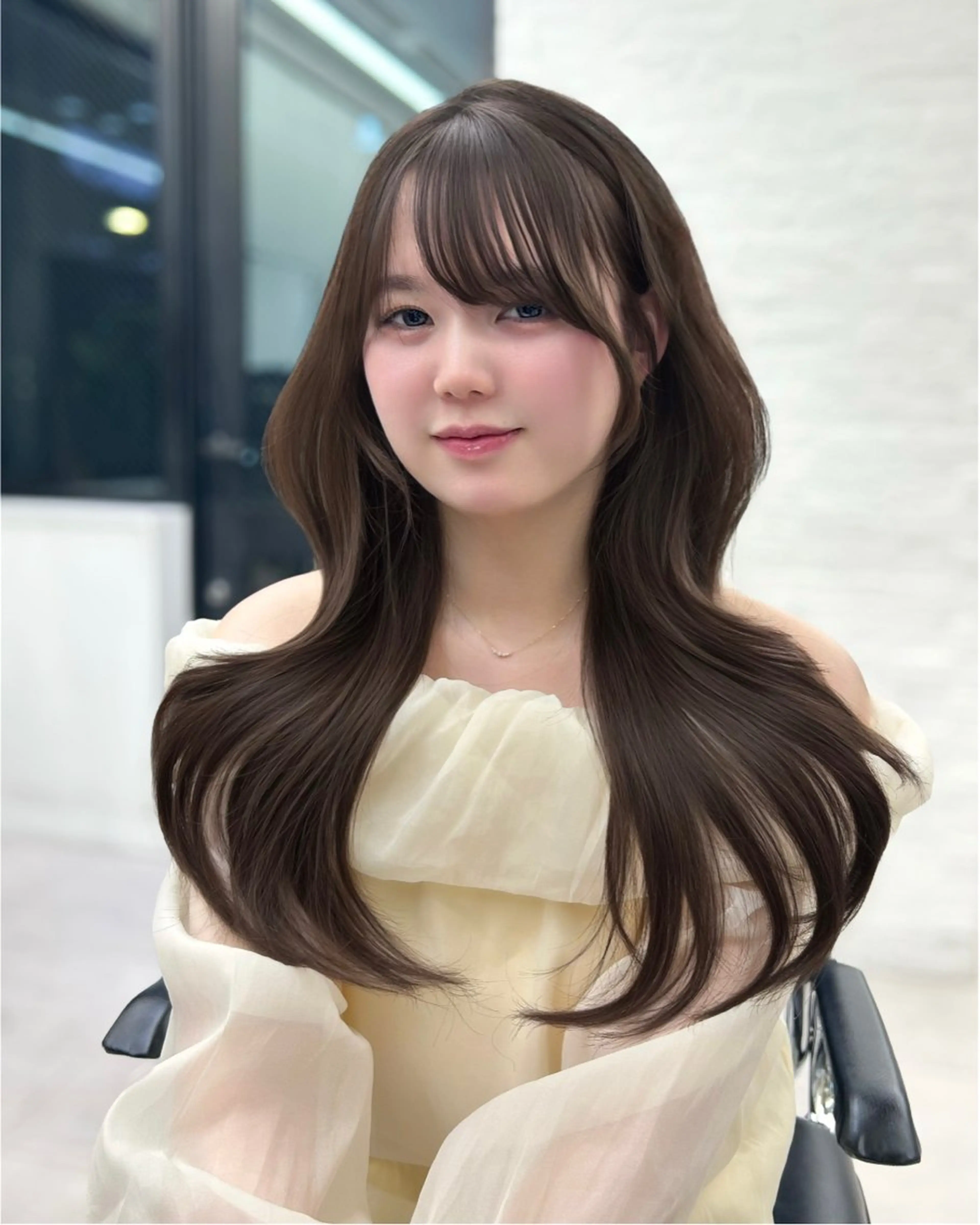 ロング ロングレイヤー レイヤーカット ロング 韓国ヘア🇰🇷／ 艶カラー鈴木萌愛🩶のヘアスタイル