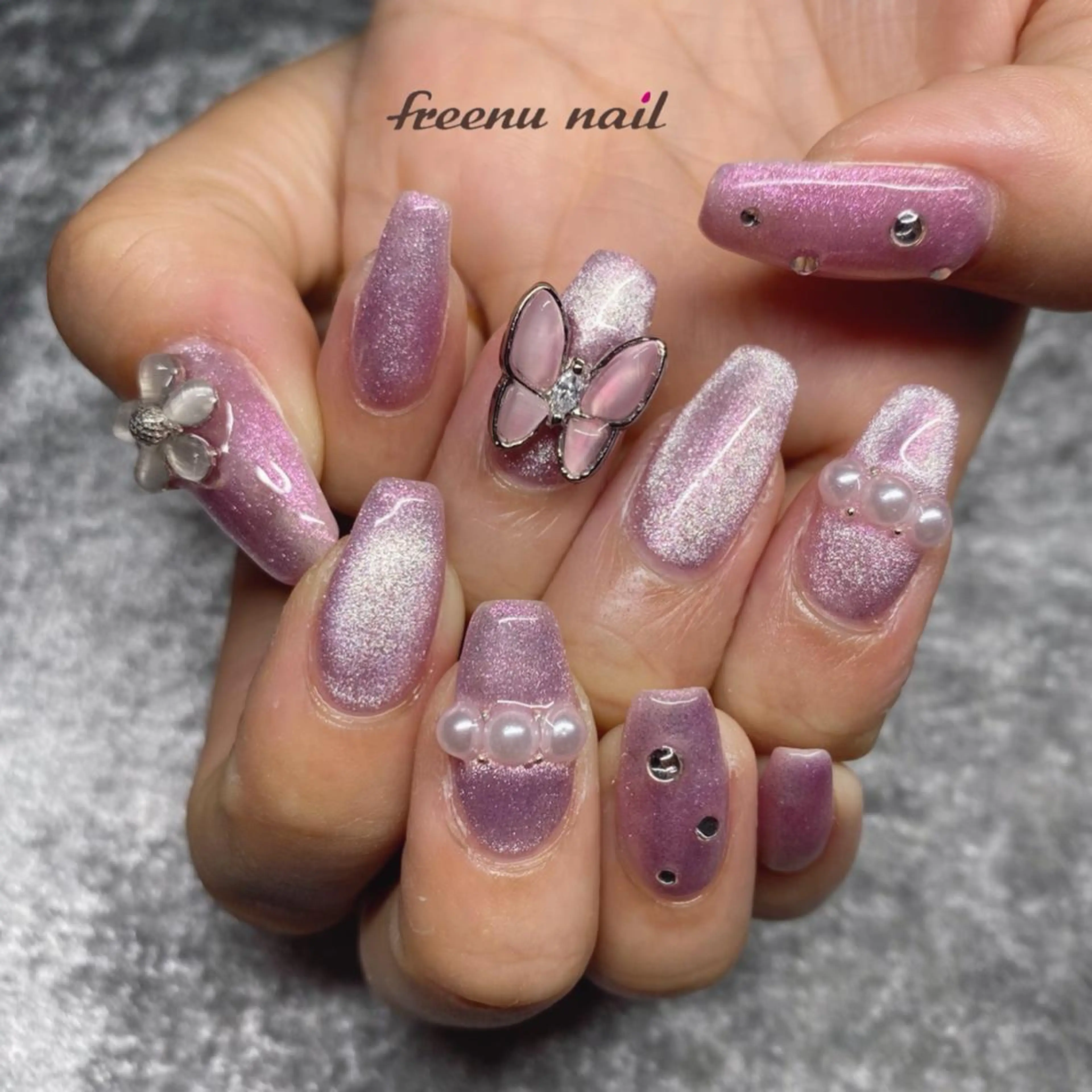 ネイル ワンカラーネイル ハンドネイル freenu nail【24H】のネイルデザイン
