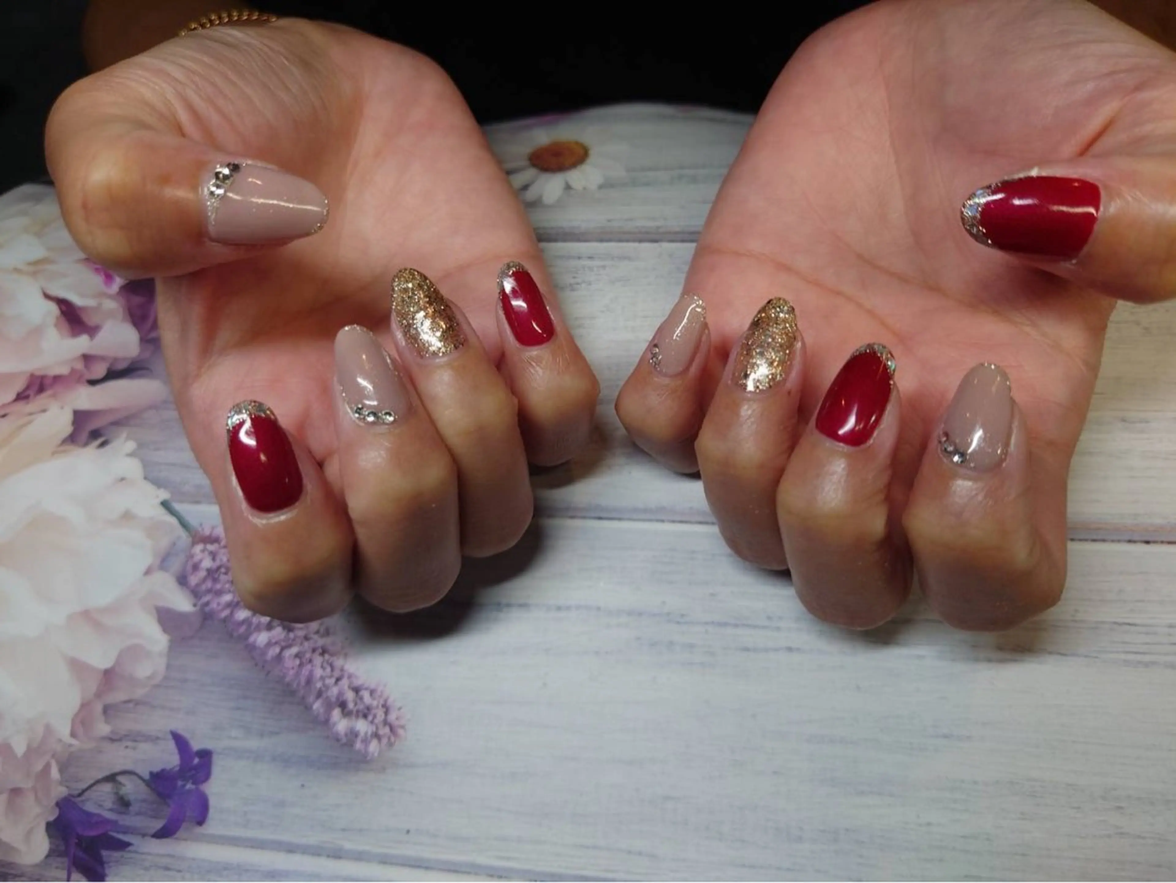 ネイル 持ち込み R.I所属・R.I みちのネイルデザイン