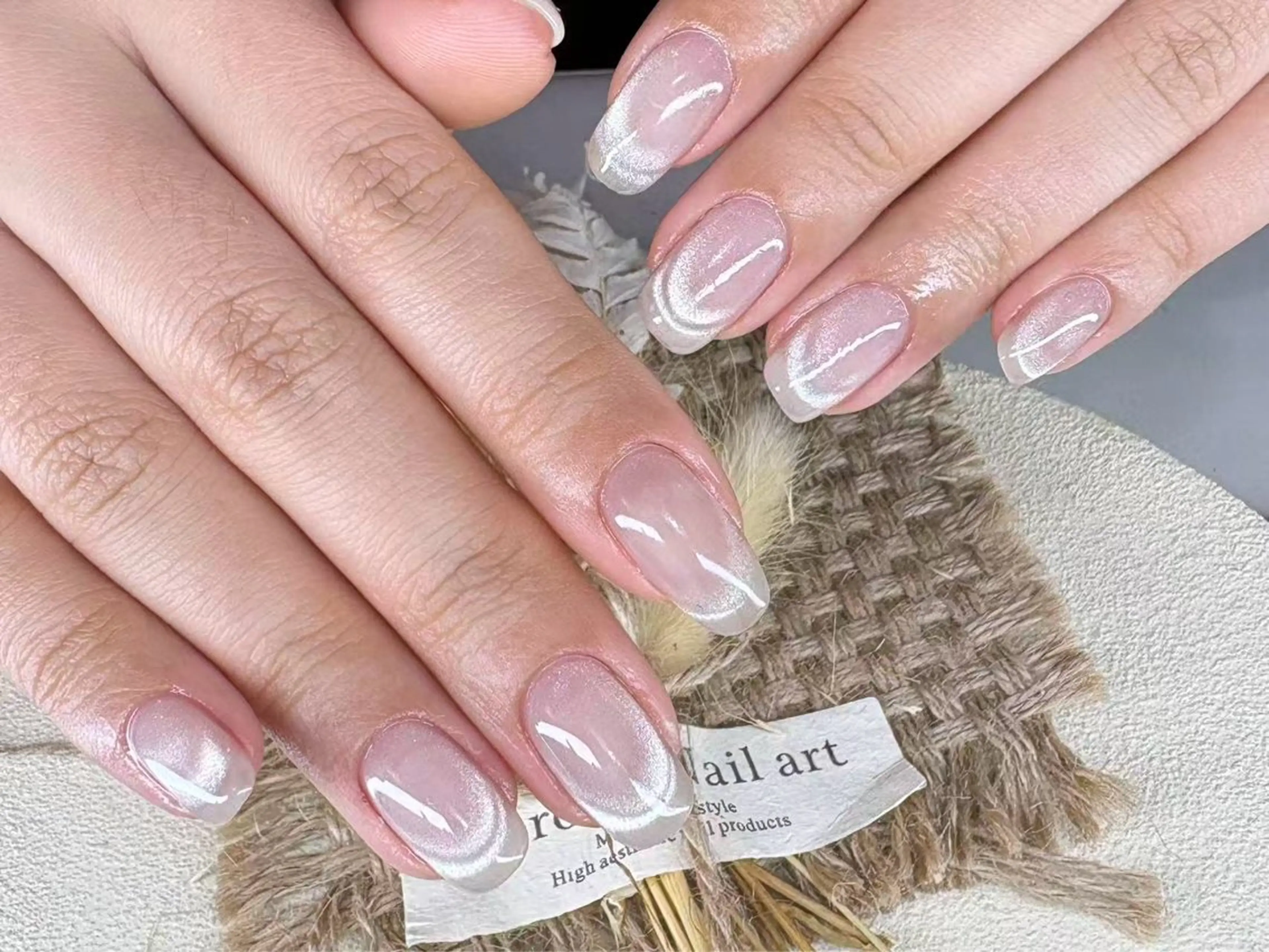 ネイル ハンドネイル AngelChris ビューティーサロンのネイルデザイン