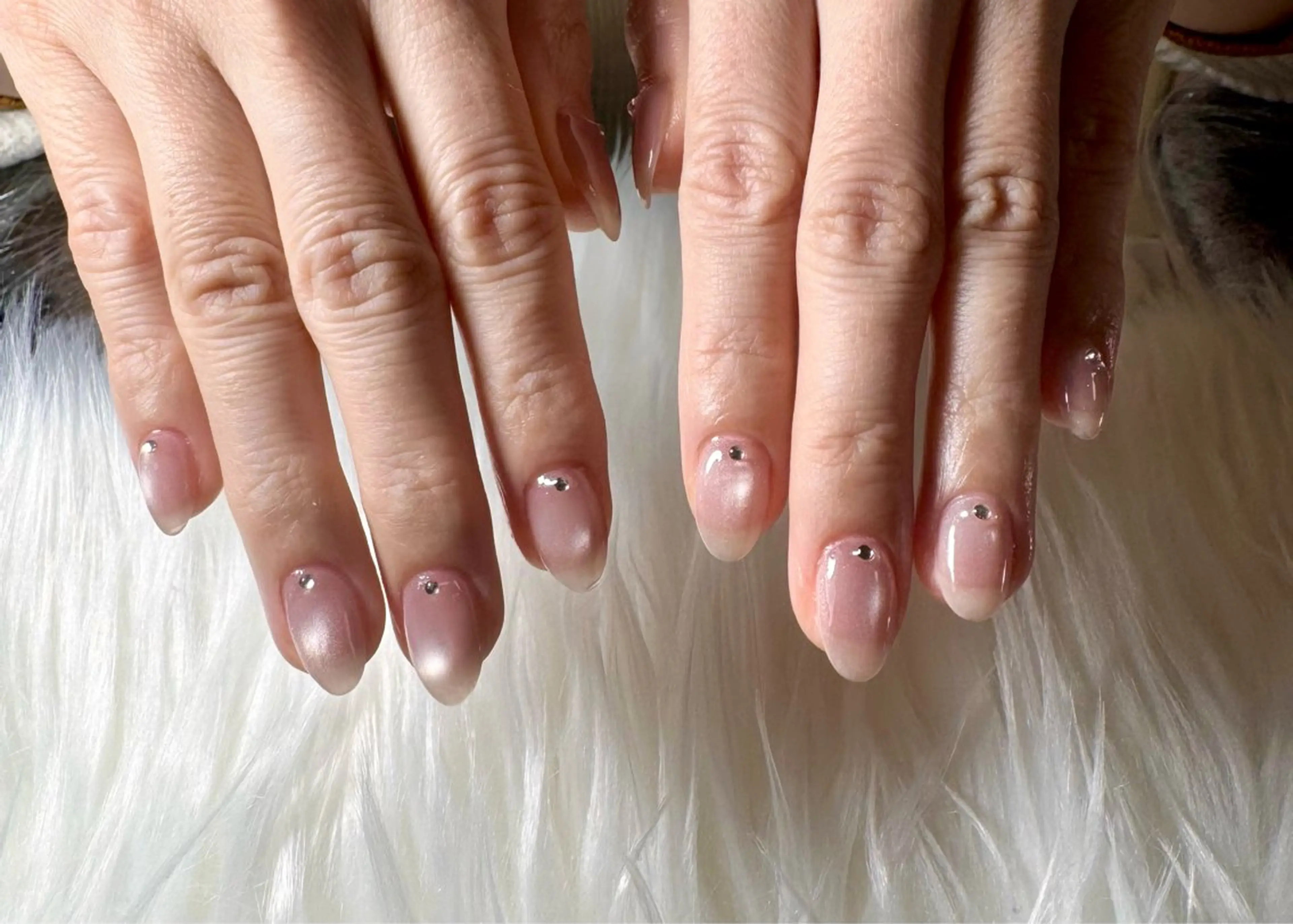 ネイル NekoNailsalon所属・グエン アンのネイルデザイン