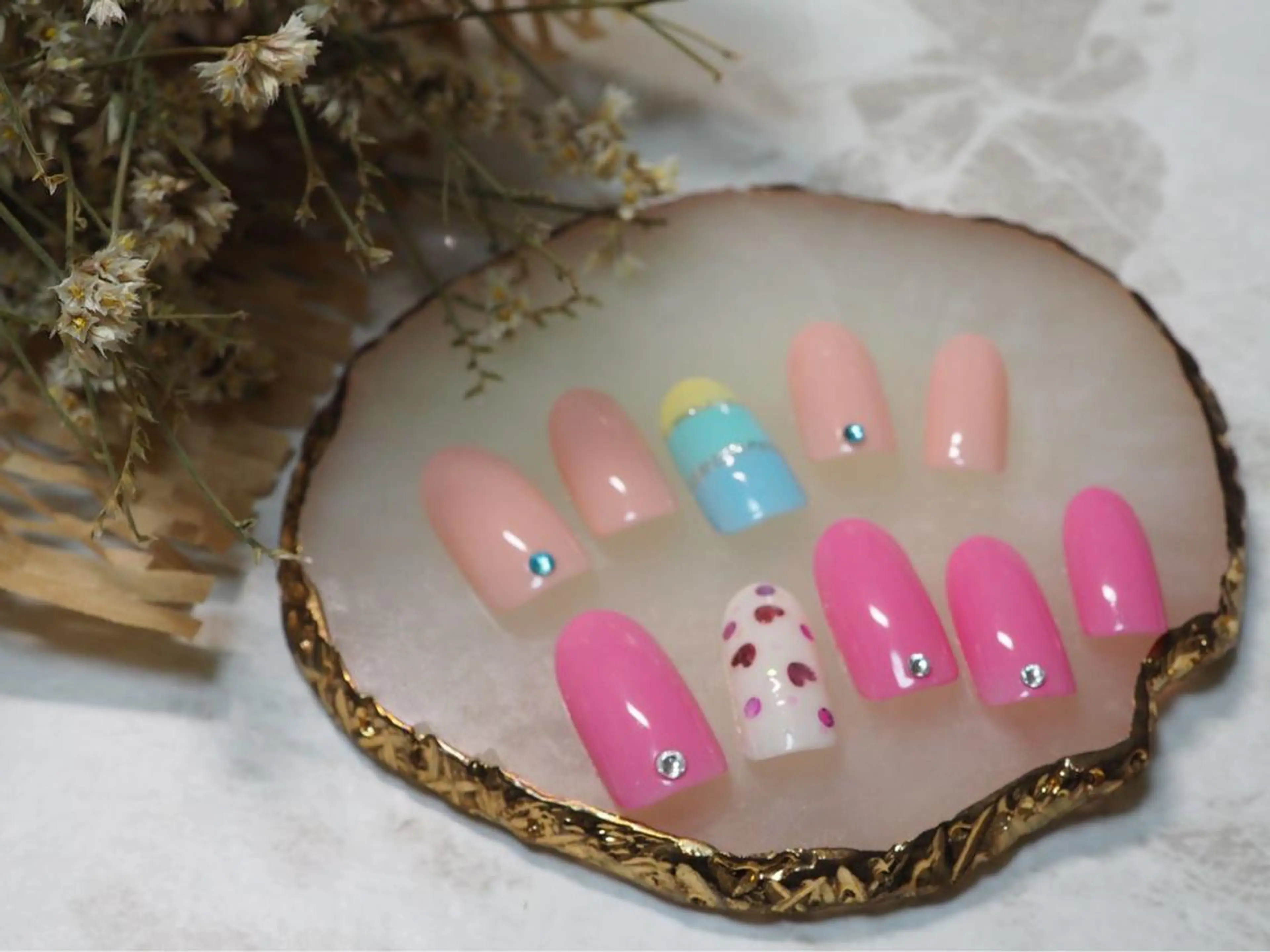 ネイル ネイルPetit Ribbonのネイルデザイン