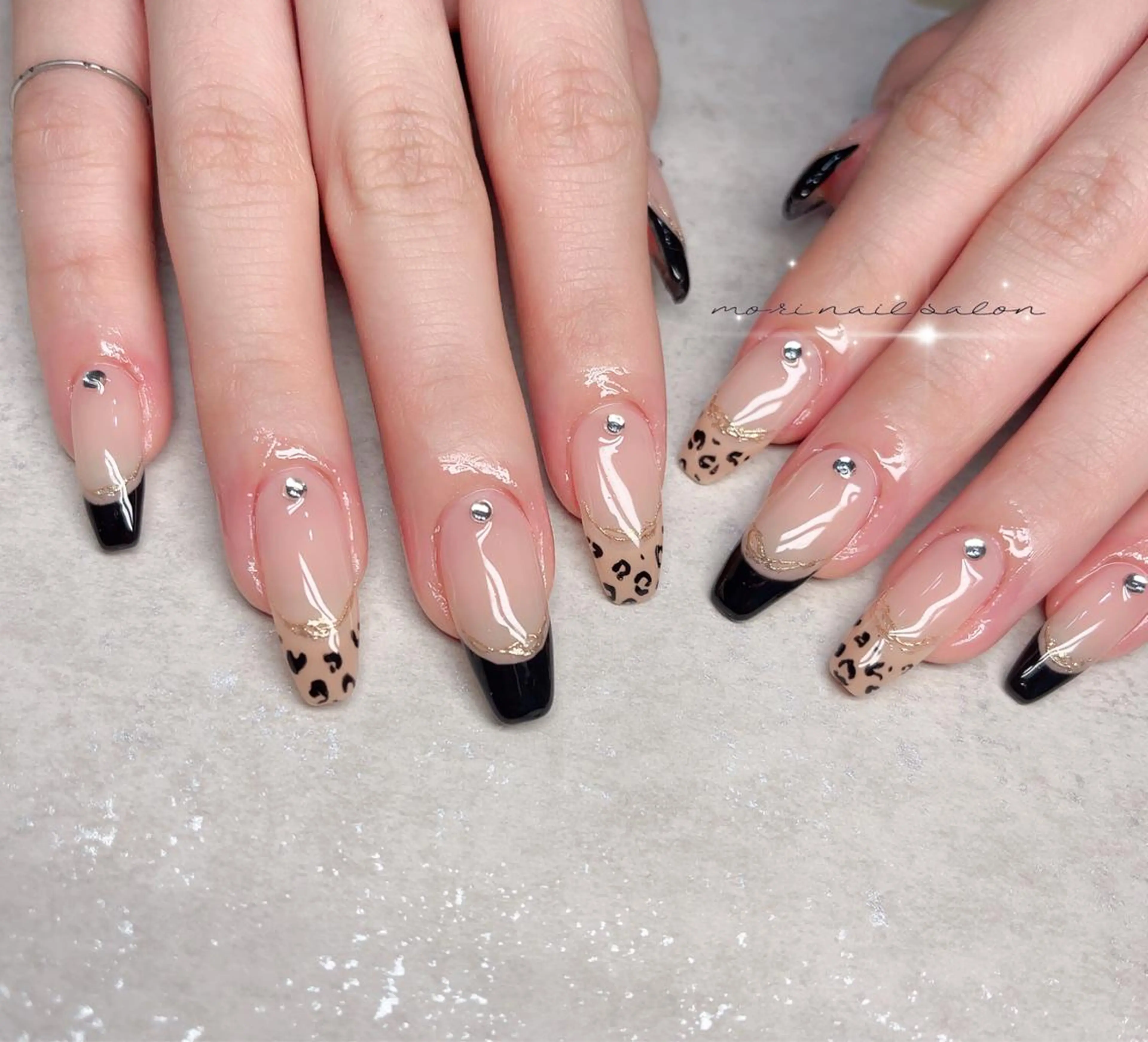 ネイル ハンドネイル 森 ネイルサロンのネイルデザイン