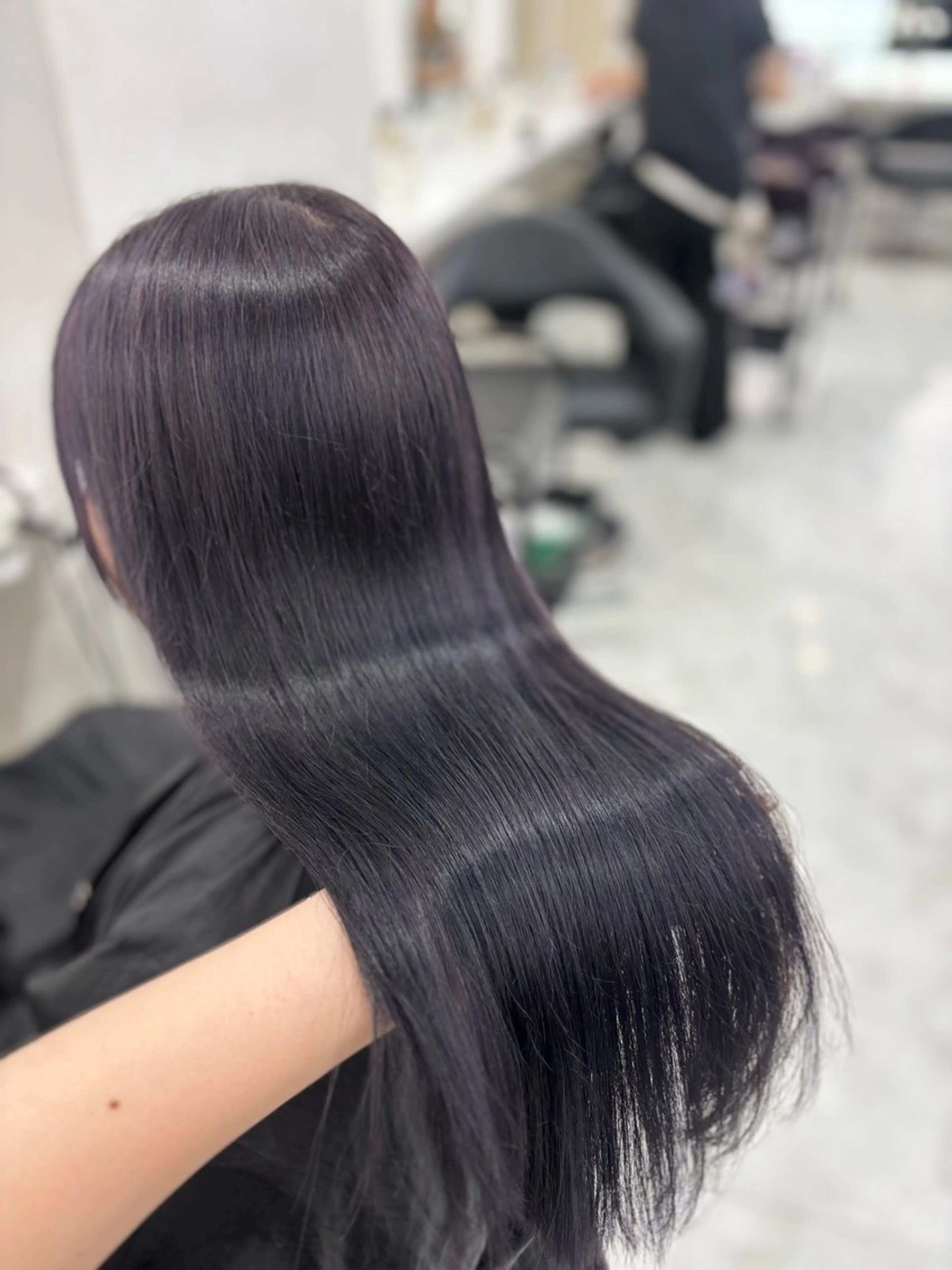 ロング ヘアカラー まろっと艶感ブラウン ベージュ🤍まなかのヘアスタイル