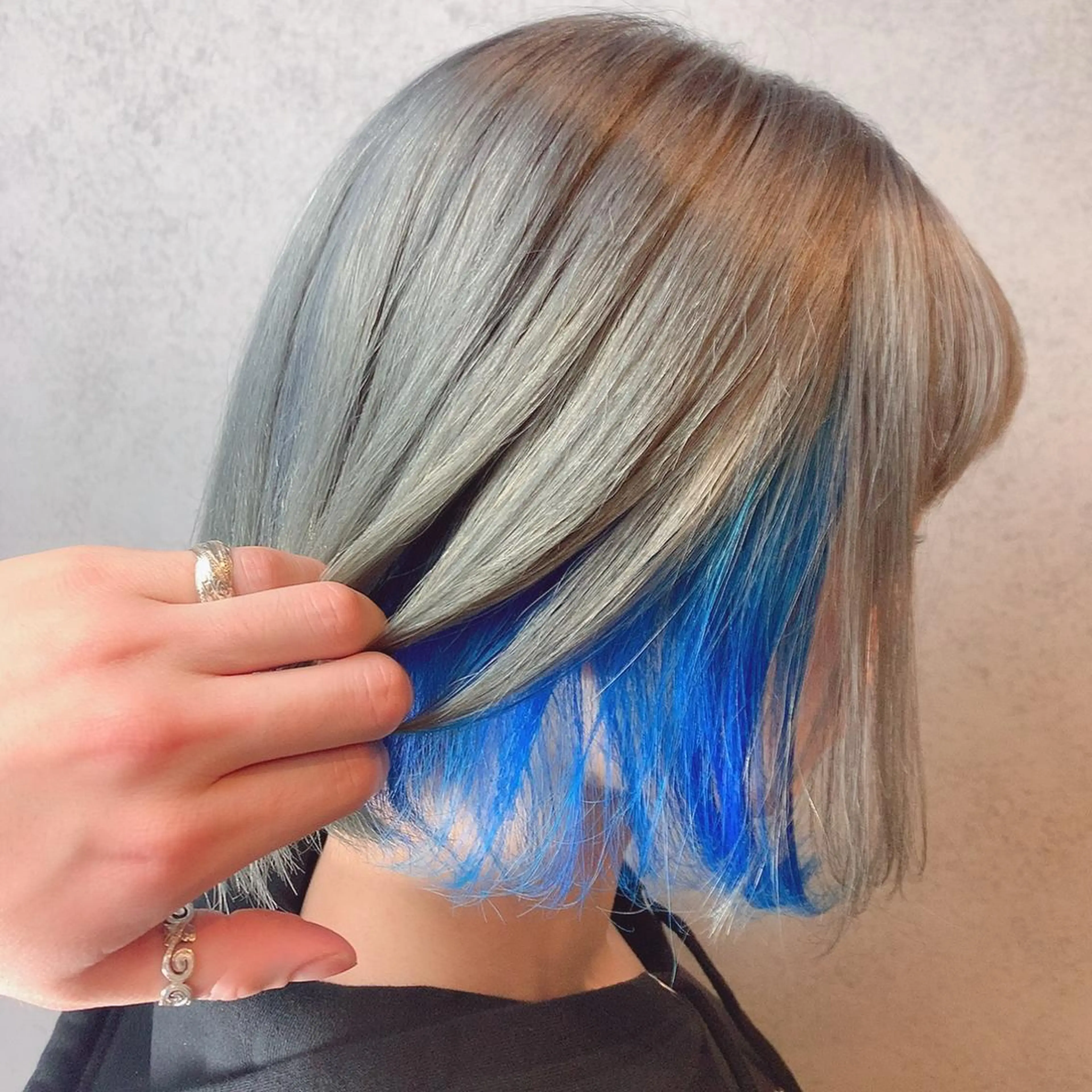 ショート カラー ブルーカラー カット トリートメント ▽□□▽kva所属・小倉 浩士のヘアスタイル