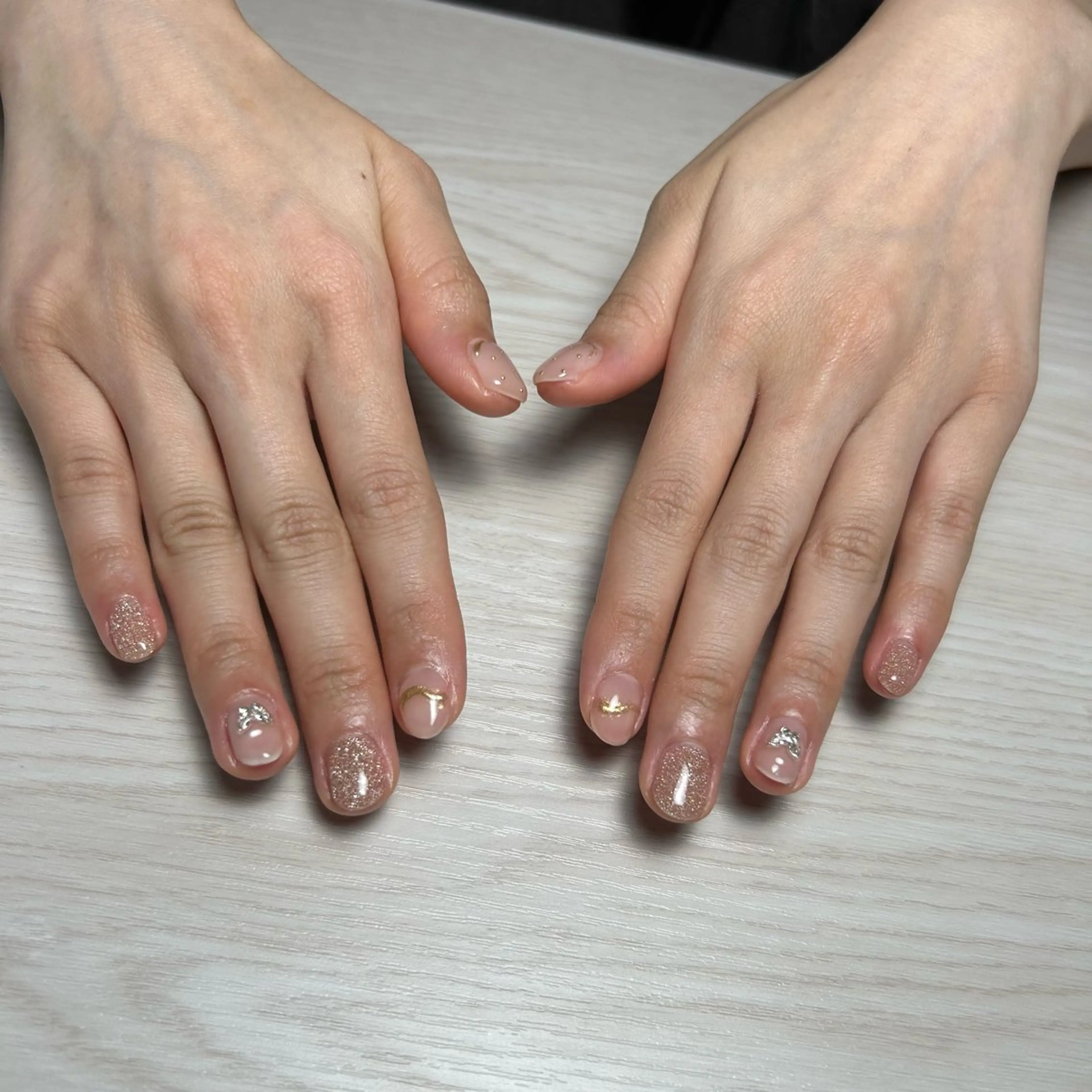 ネイル ハンドネイル CHIMNEY ♡ﾈｲﾙ耳ツボのネイルデザイン