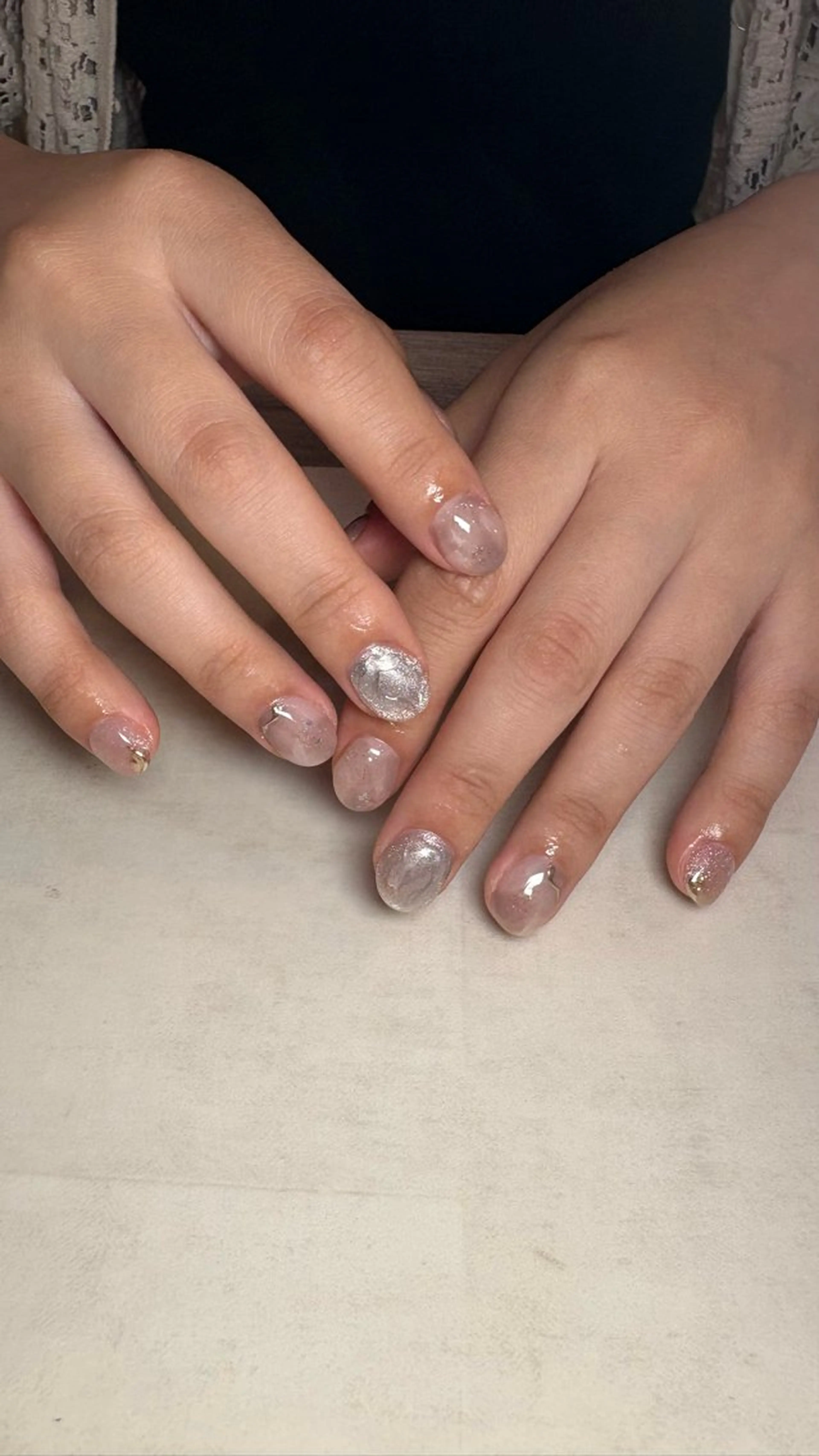 ネイル 三輪 彩美春のネイルデザイン