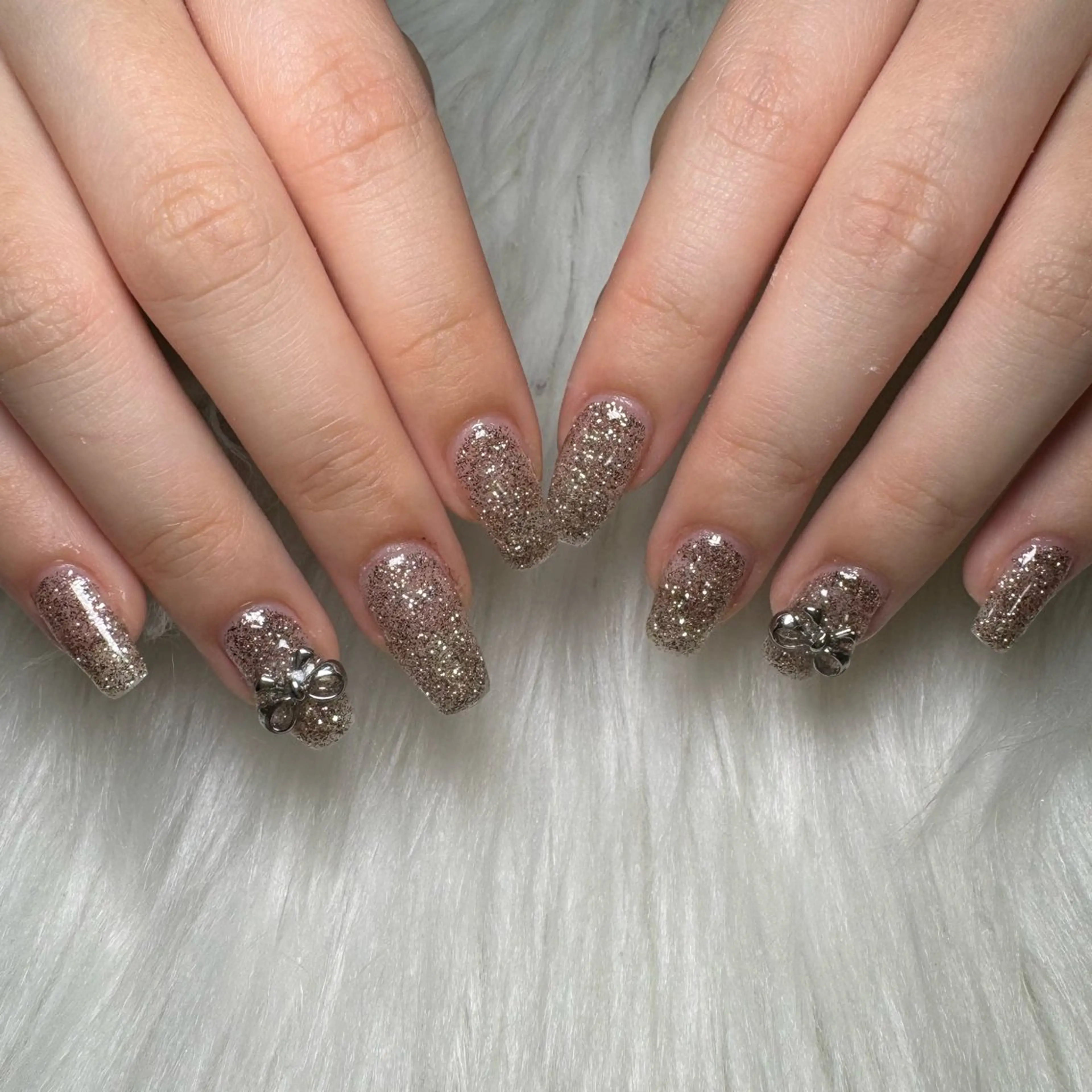 ネイル ハンドネイル 黒川 実祐のネイルデザイン