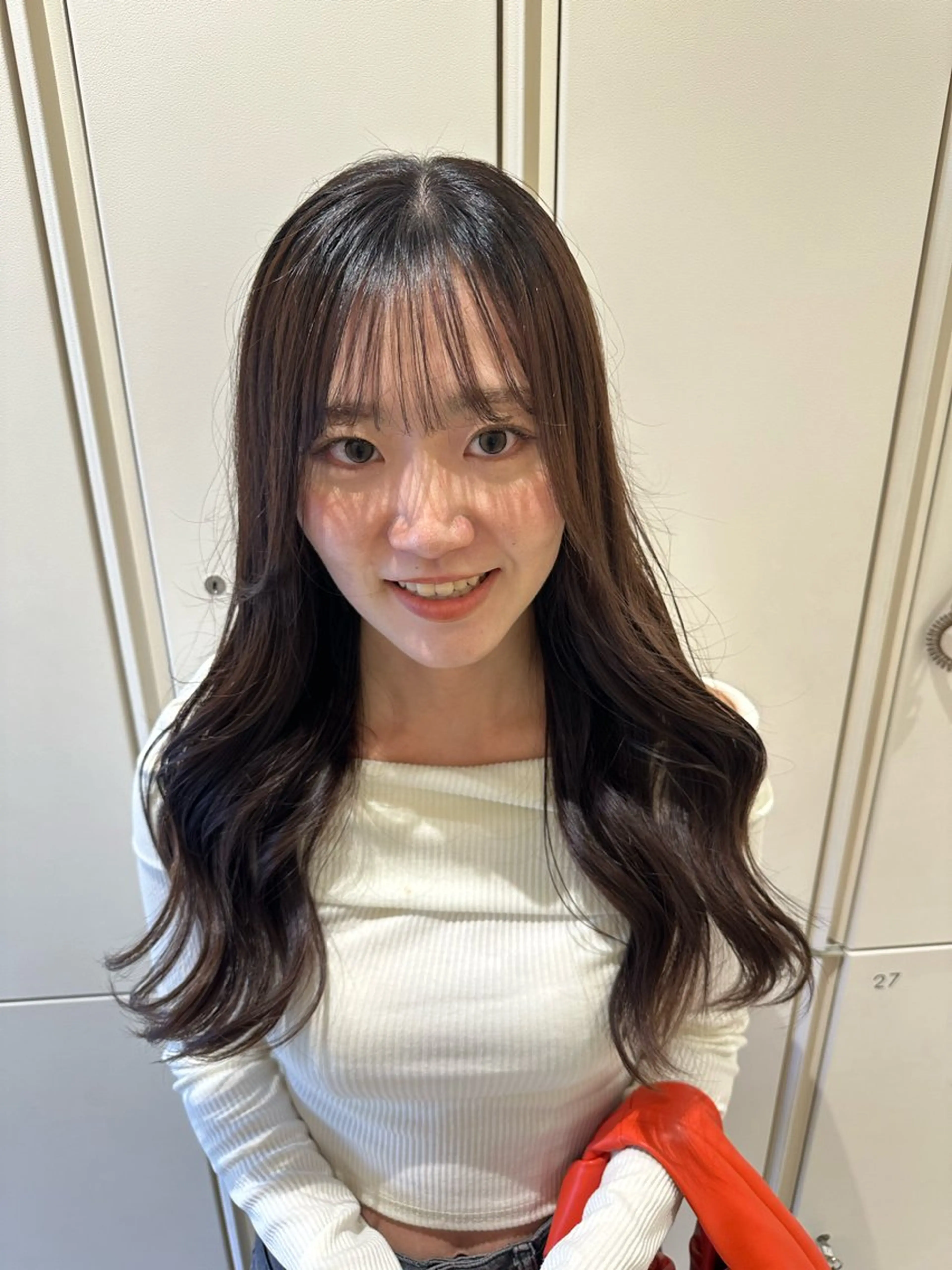 ロング カラー ヘアアレンジ タイトボブ個性派カラ ーAKANEのヘアスタイル