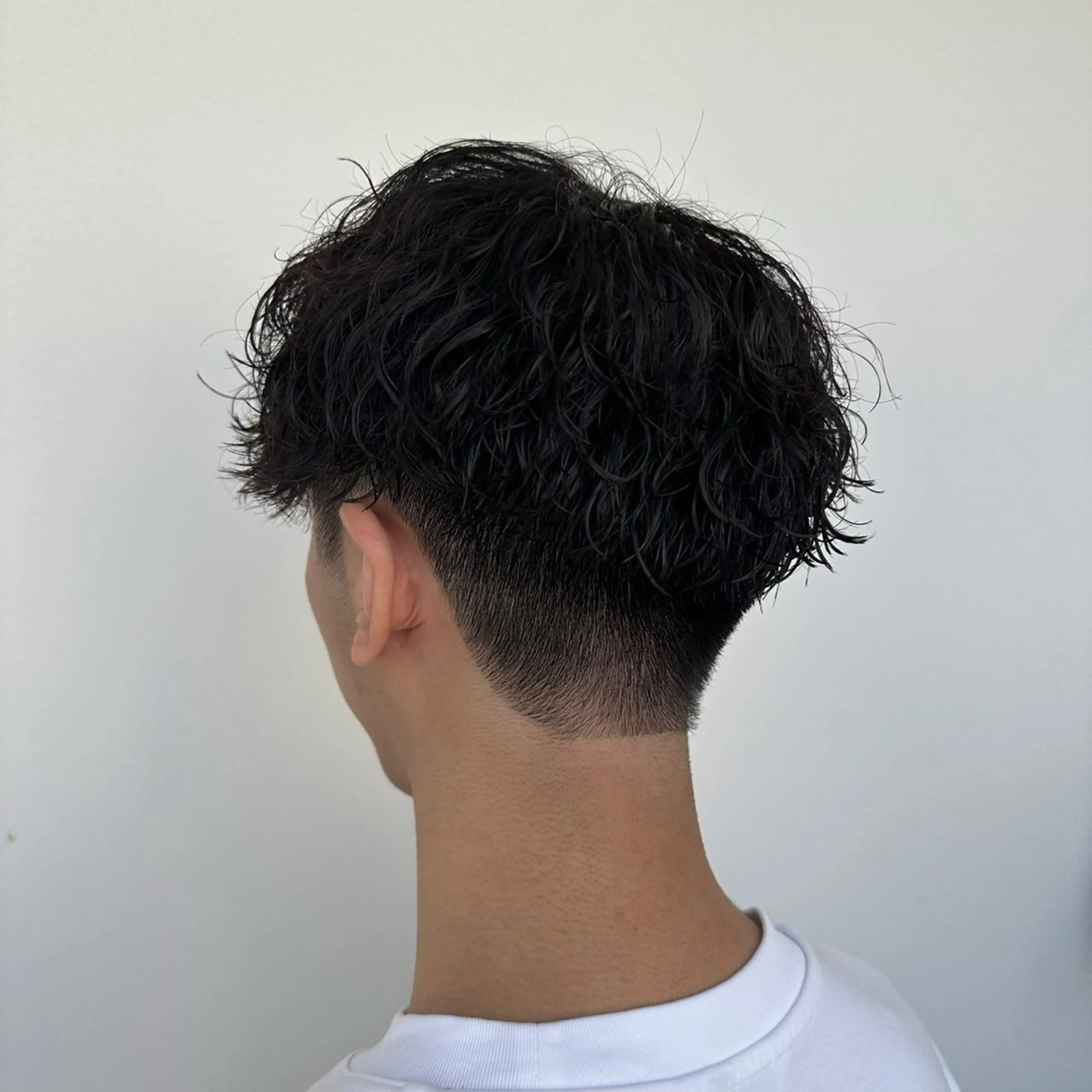 メンズ 透明感/ハイトーン Annaのヘアスタイル