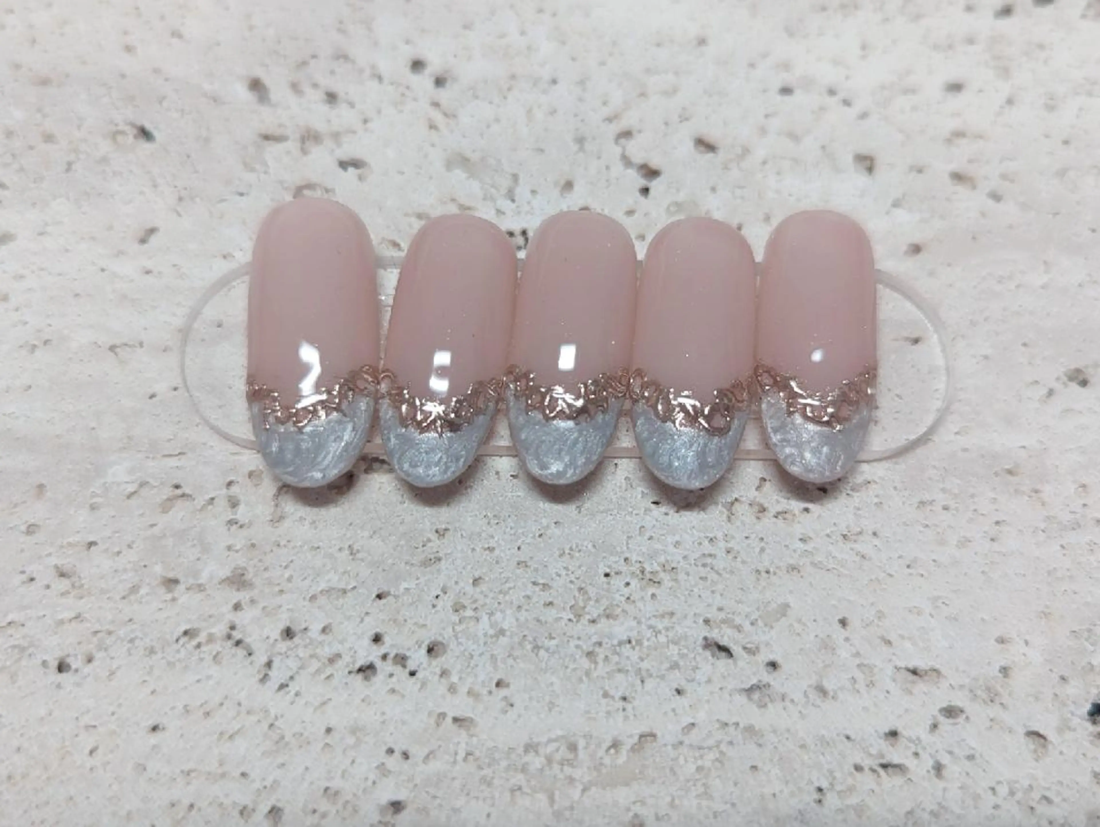 ネイル Nailsalon Graciasのネイルデザイン