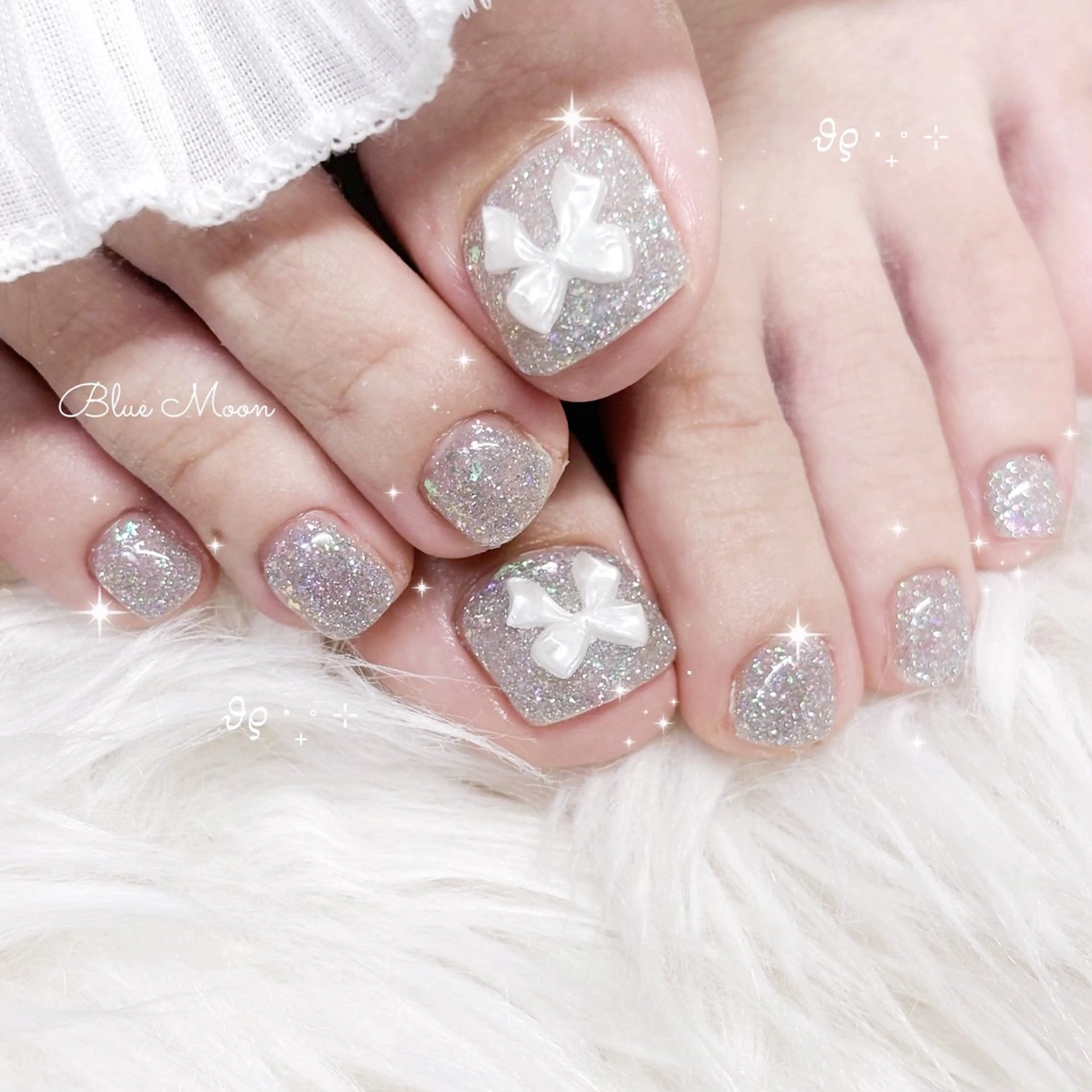 ネイル リボン フットネイル nail salon Blue Moonのネイルデザイン