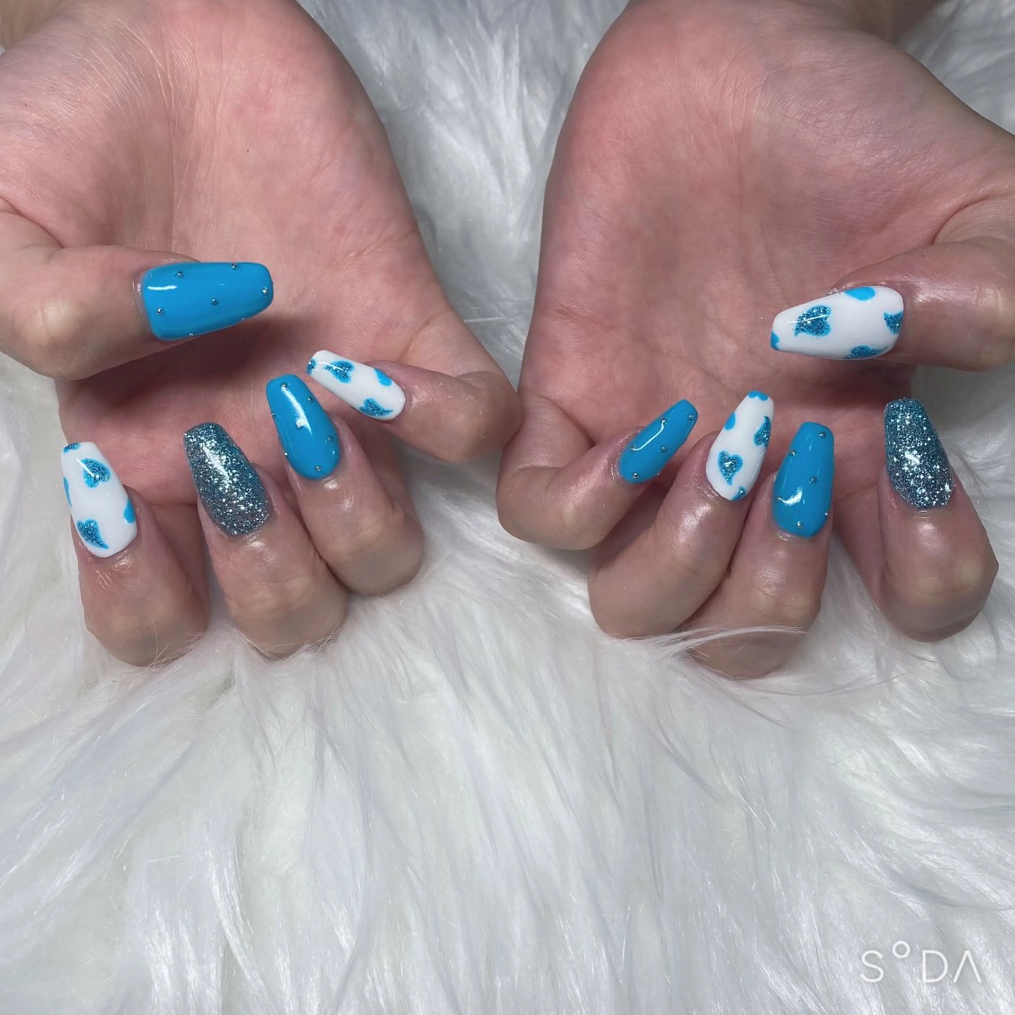 ネイル T-Rich所属・高野 沙玖良のネイルデザイン