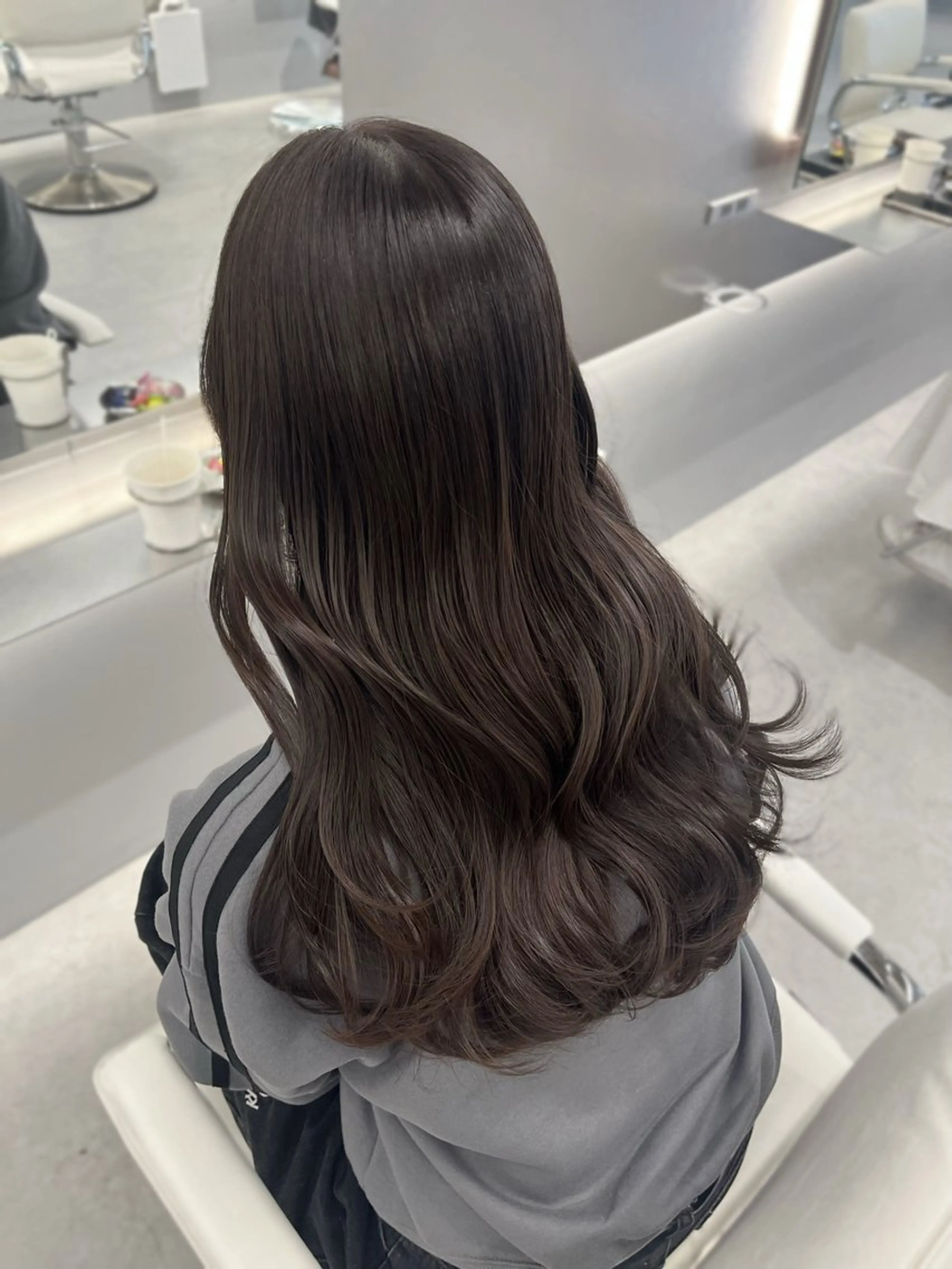 ロング カラー Lei miu所属・ユウカ 千葉駅 @lei_yuukaのヘアスタイル