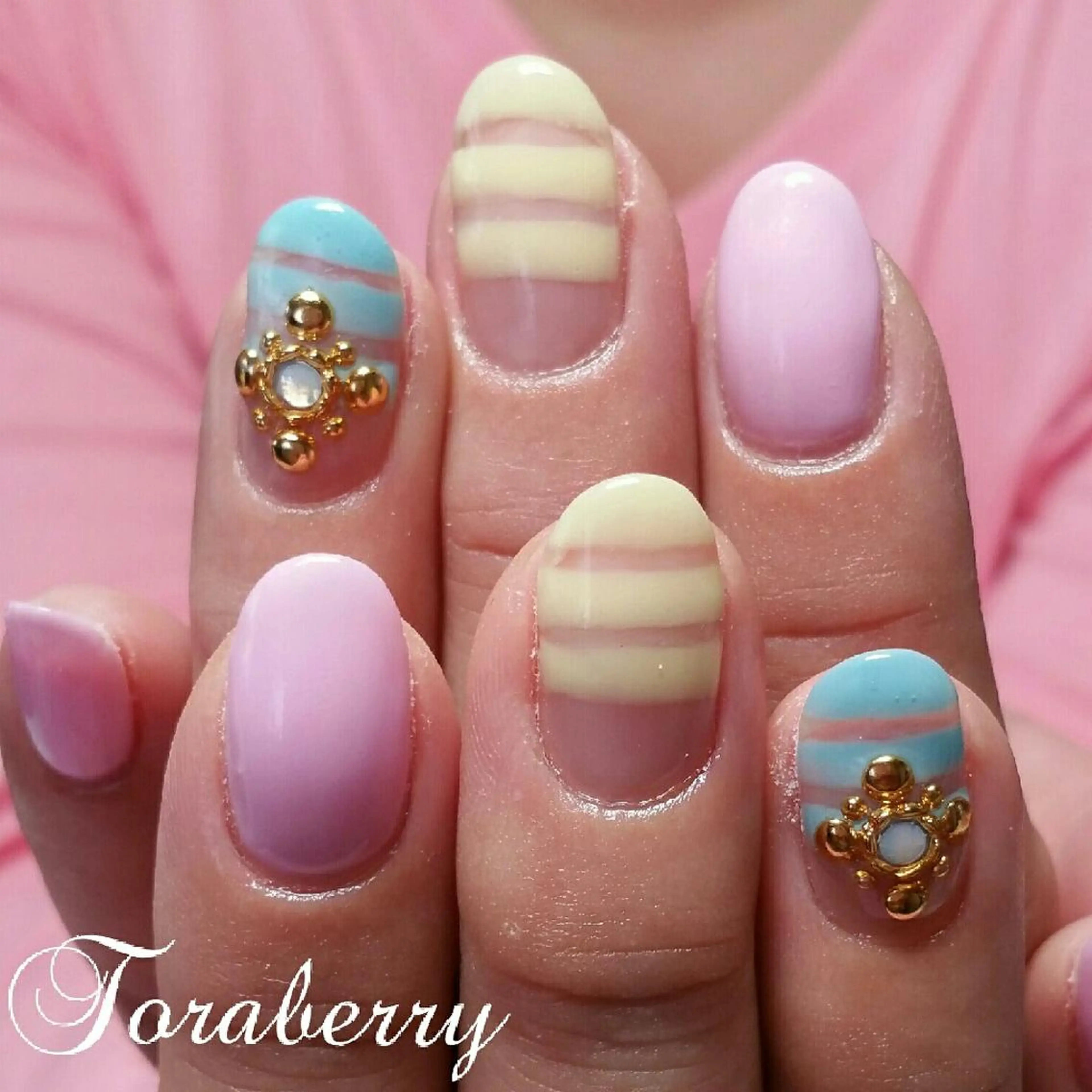 ネイル ネイリスト なつみのネイルデザイン