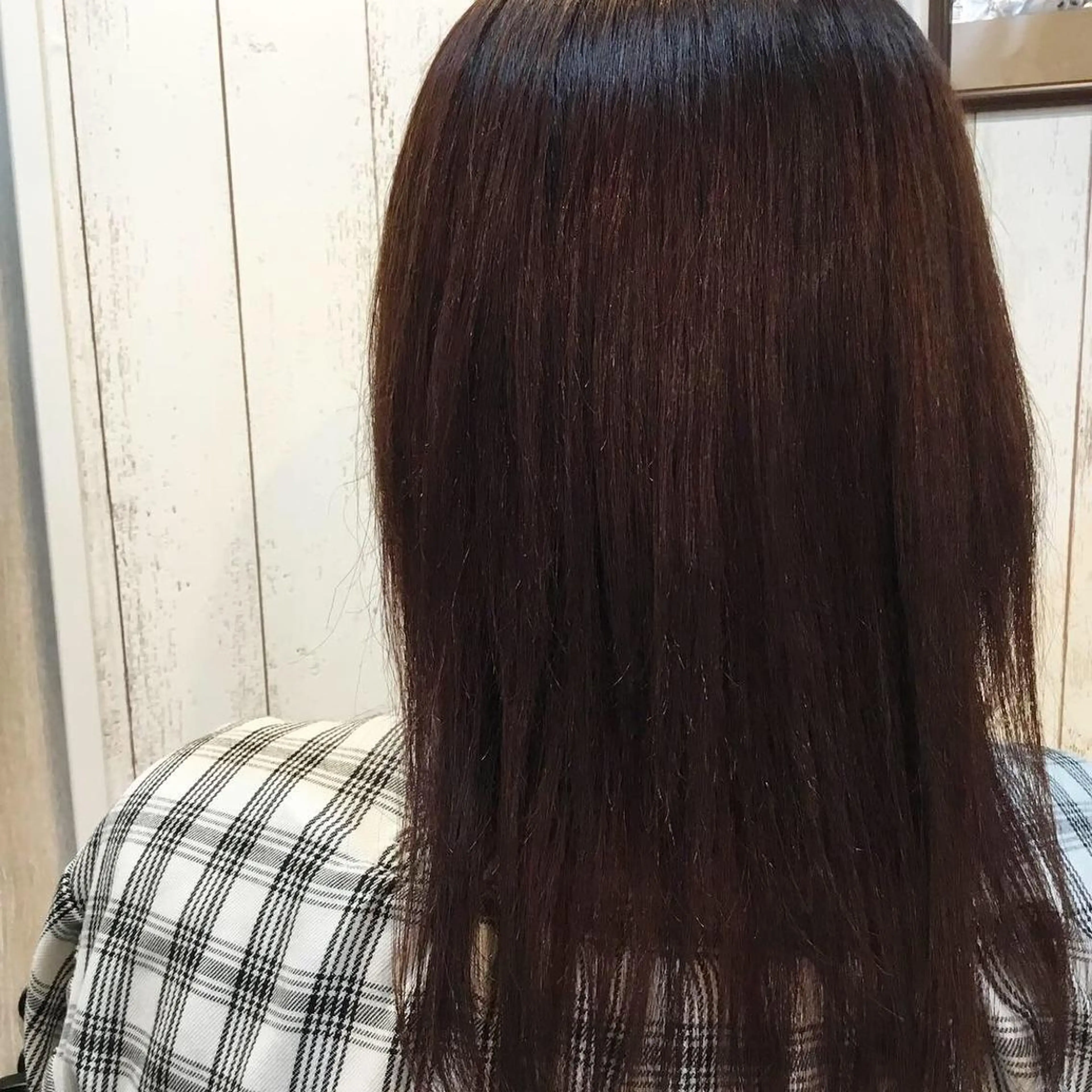 セミロング カラー パーマ embrace エンブレイスのヘアスタイル