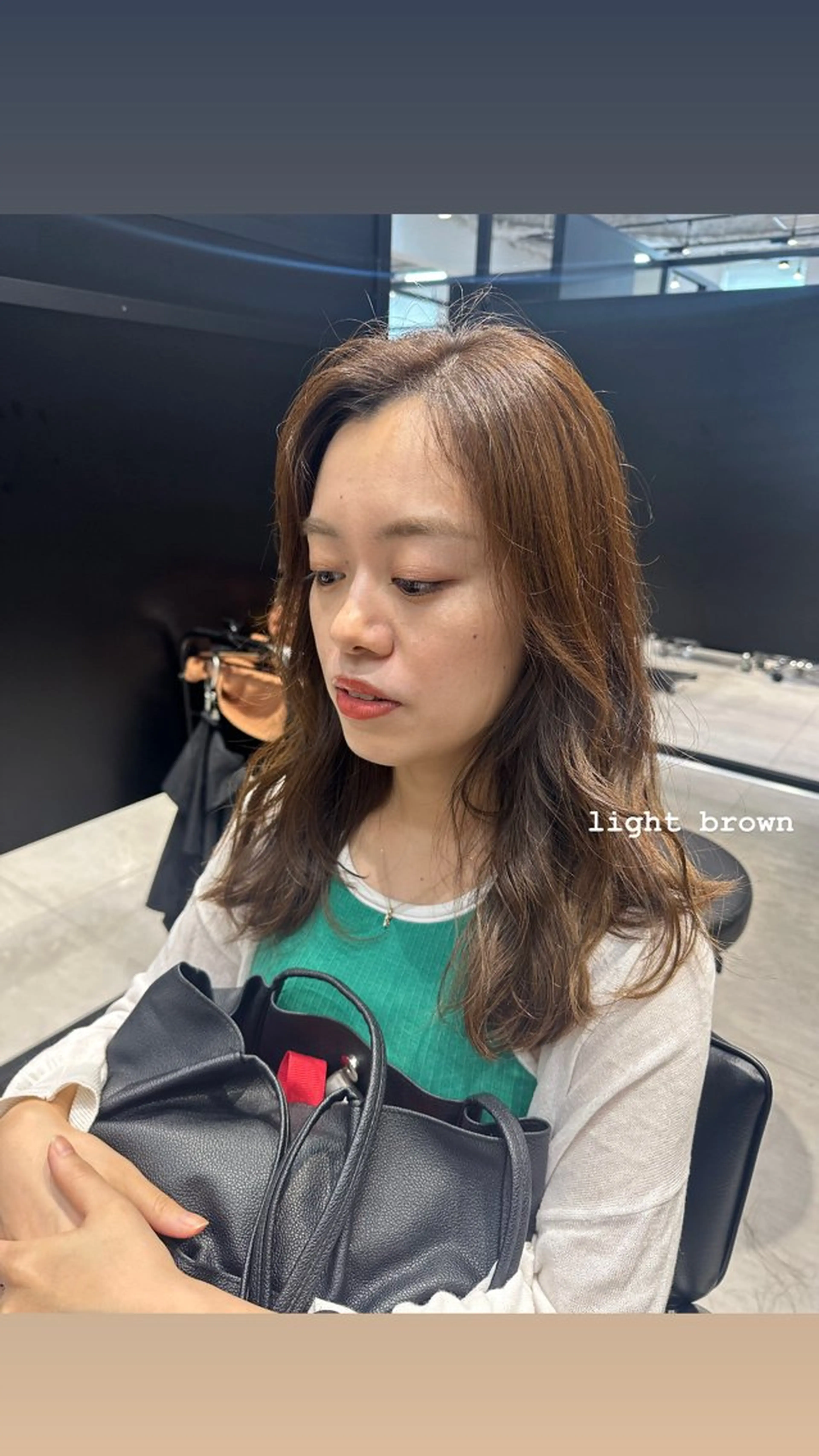 セミロング カラー ブリーチ ブラウンカラー ハイライトカラー モカブラウン ナチュラルブラウン カット ヘアカラー GO TODAY SHAiRE SALON所属・天野 瑠真のヘアスタイル