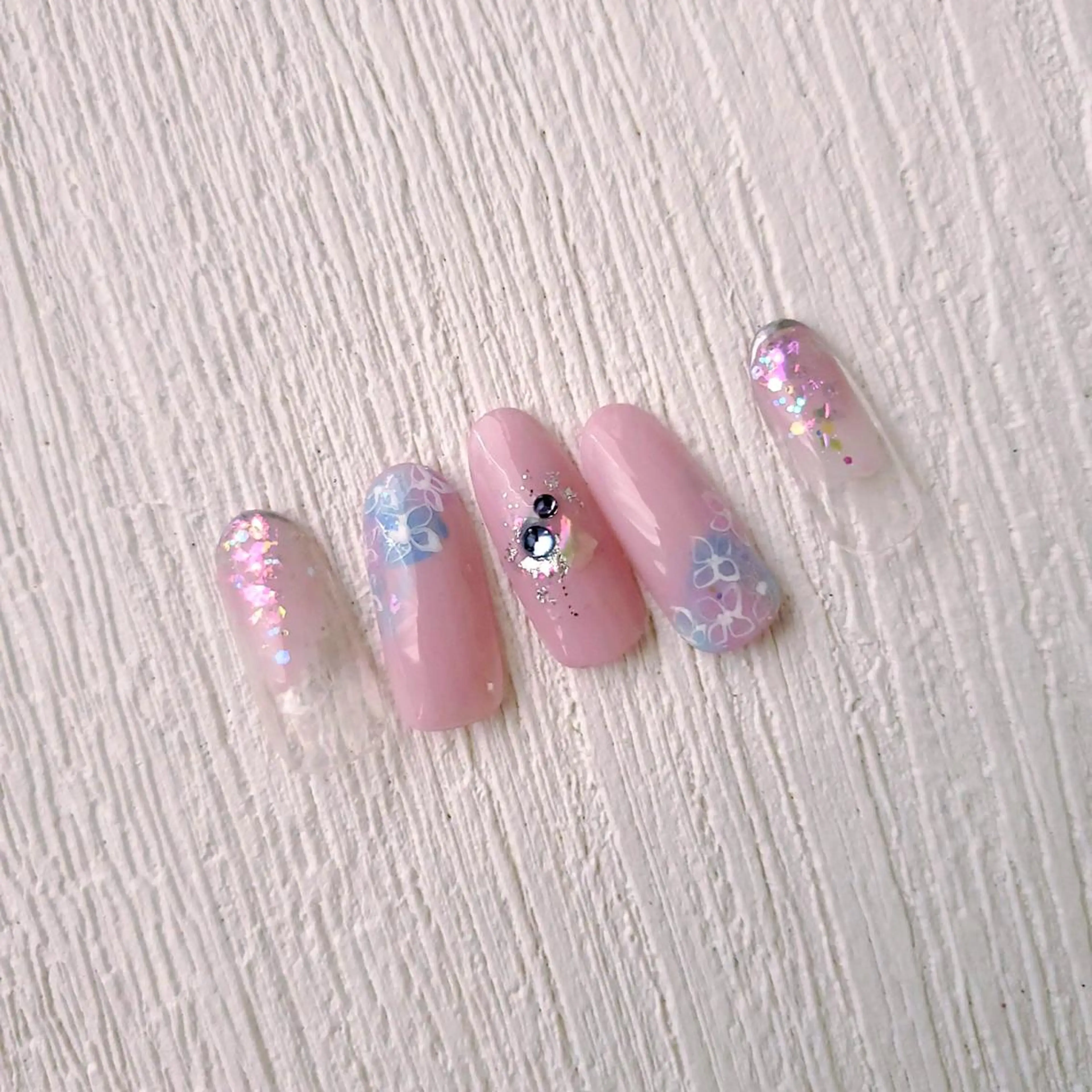 ネイル ネイル＆フットケアサロンアイアムアイ所属・ネイリスト モリシタのネイルデザイン