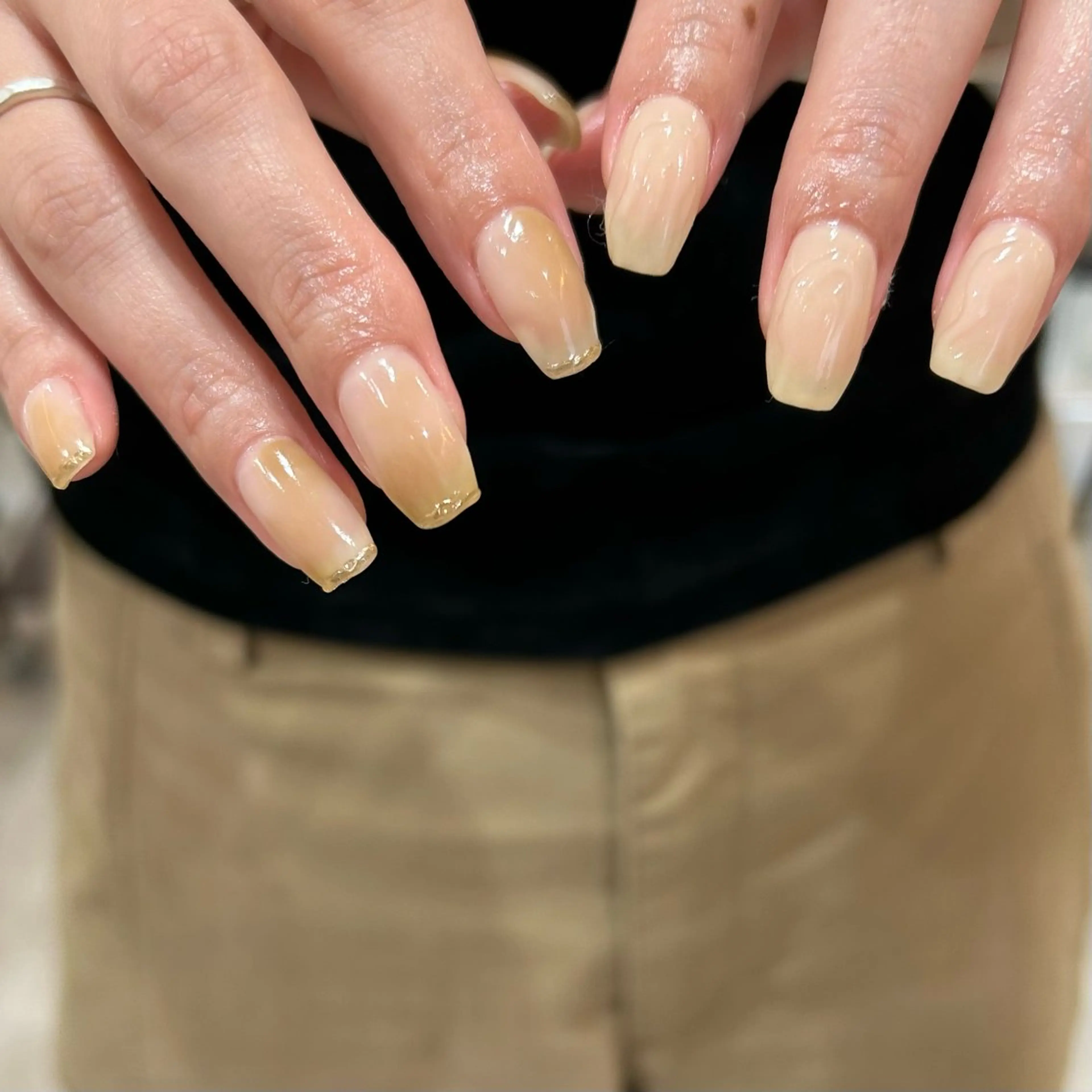 ネイル ハンドネイル shio ♡ 31日空きありのネイルデザイン