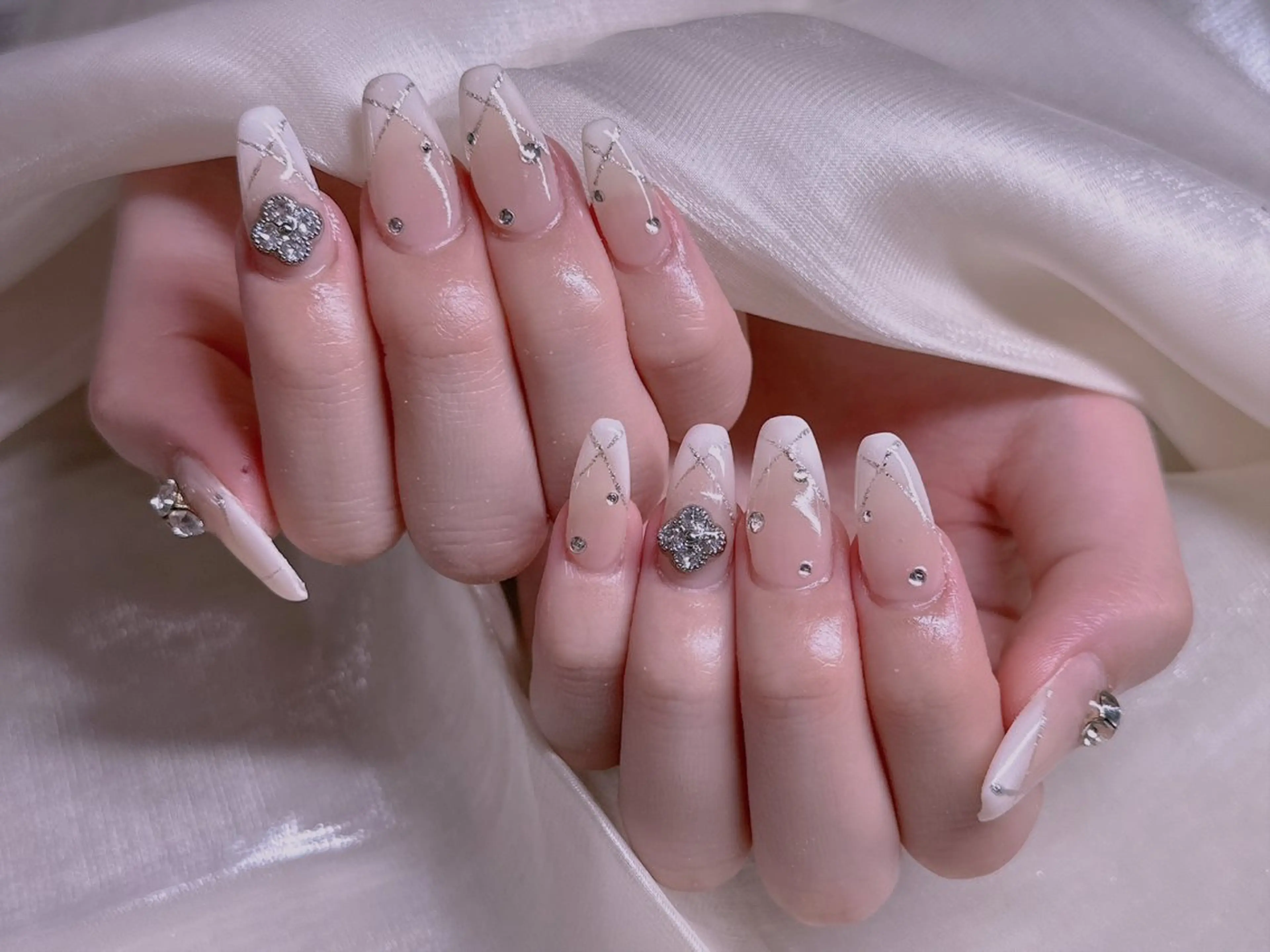 ネイル ハンドネイル エムズ エムズのマツエク・マツパデザイン