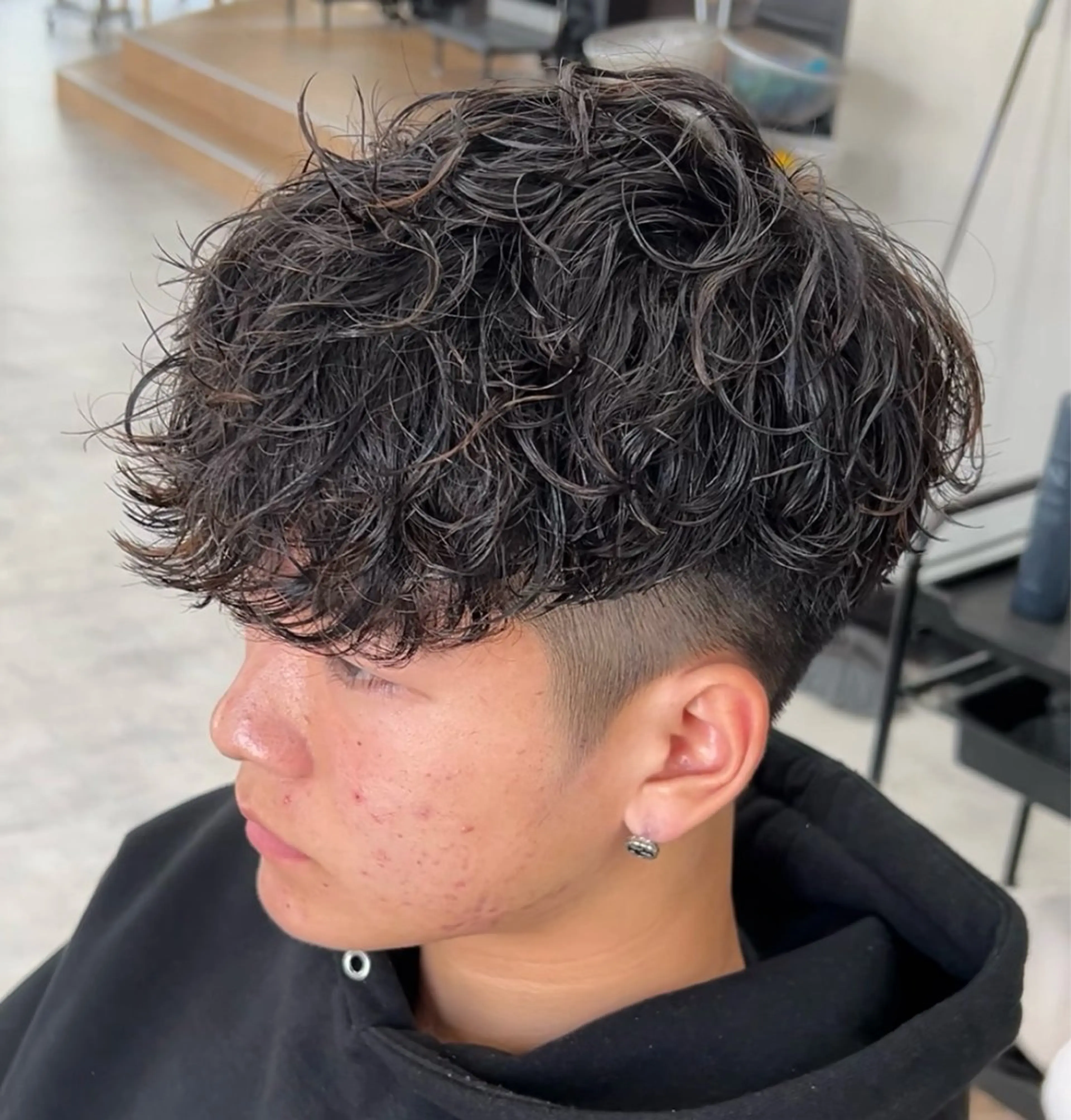 ショート パーマ メンズ メンズパーマ スペインカール スパイラルパーマ メンズパーマ/ 新潟駅/佐藤裕のヘアスタイル