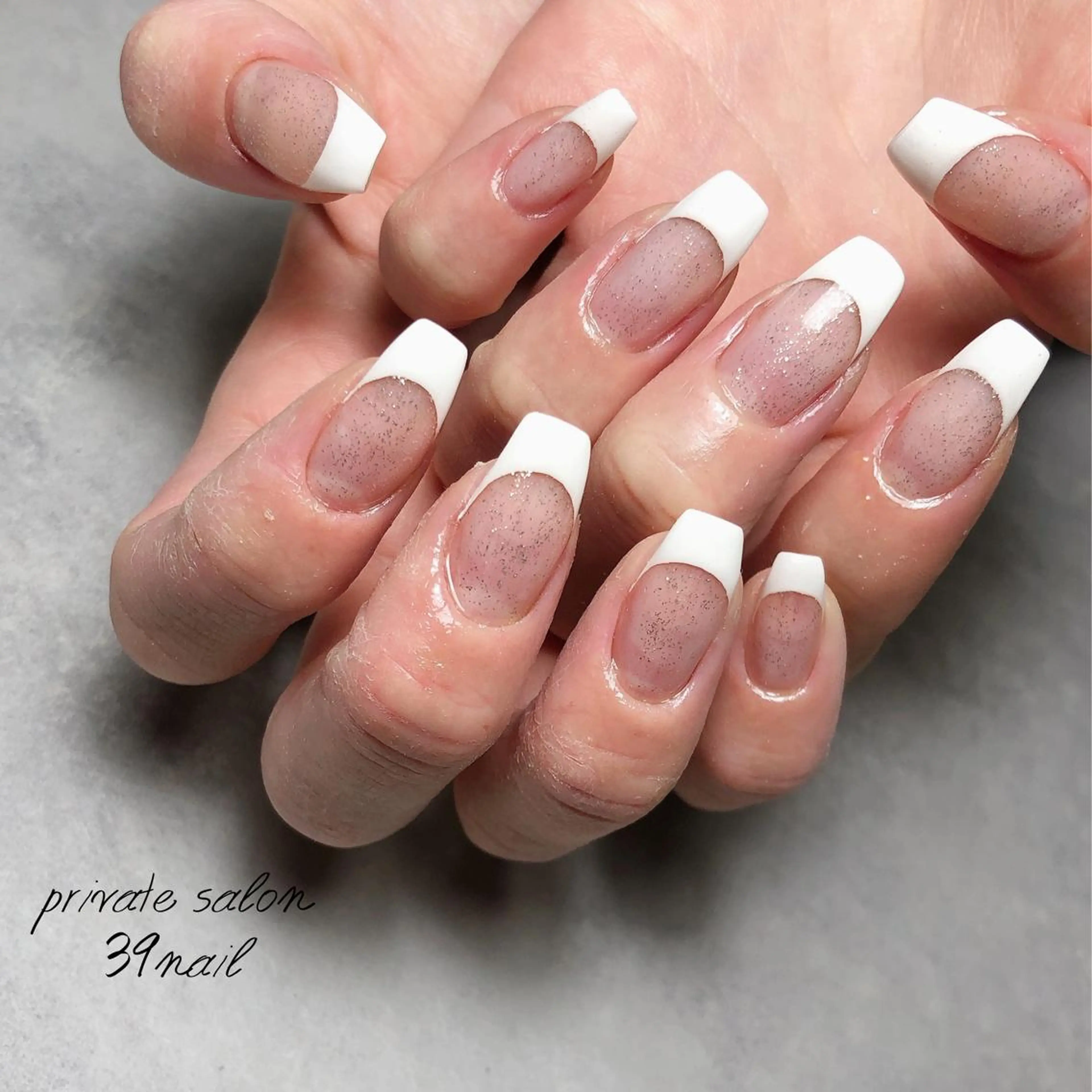 ミディアム ネイル ハンドネイル 京橋 【39nail】のネイルデザイン