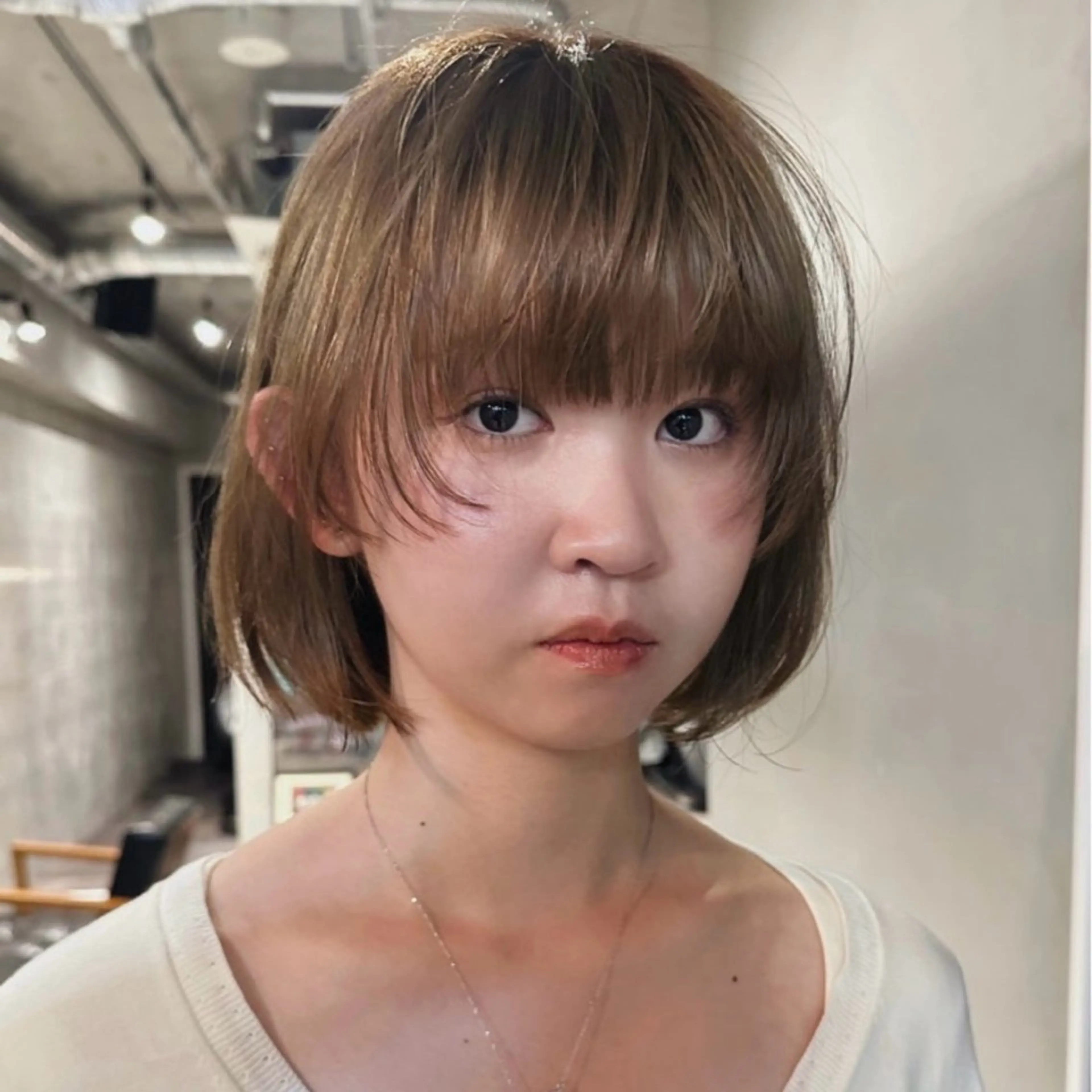 ショート カラー 前野 日奈のヘアスタイル