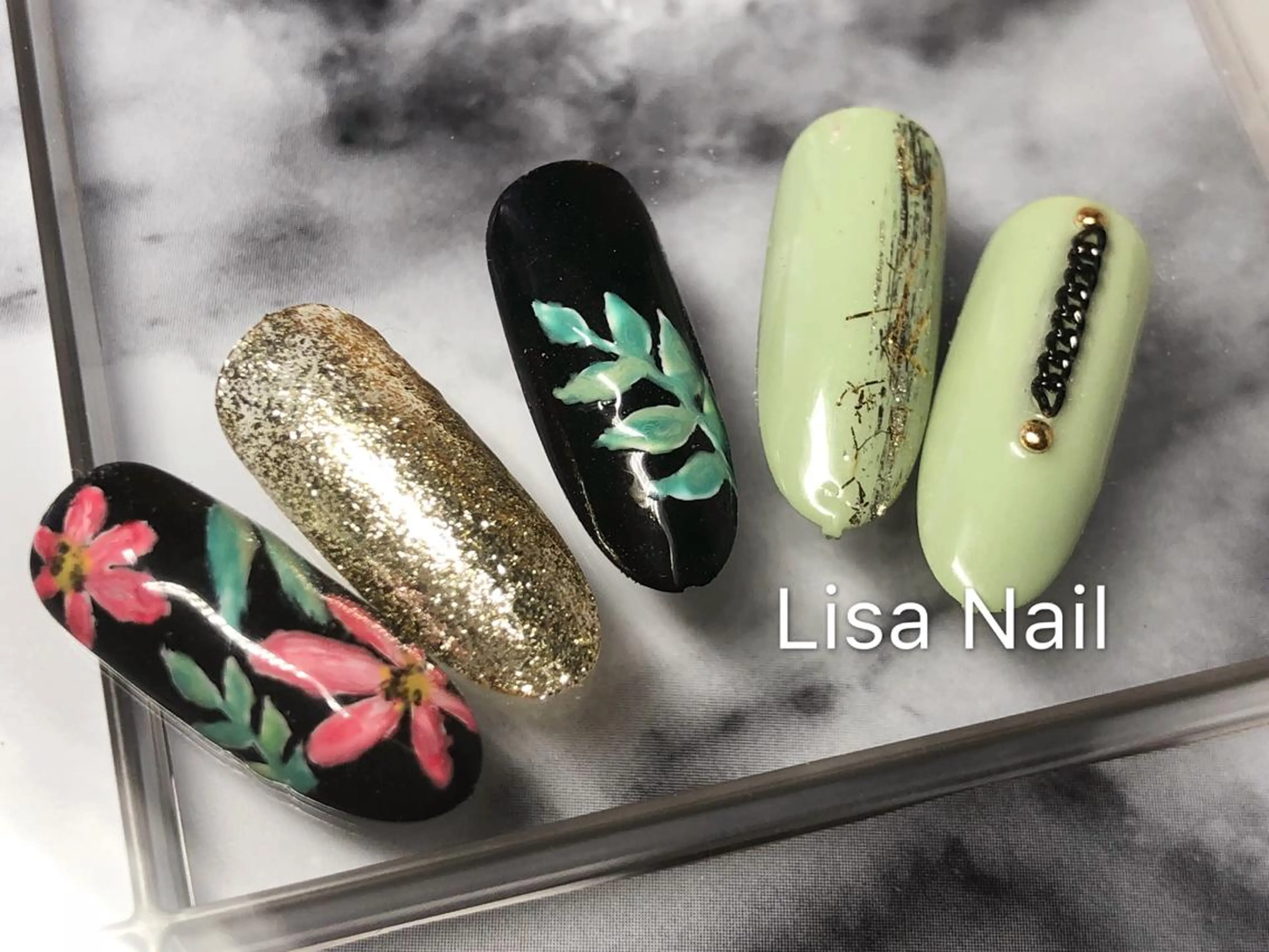 ネイル 🎀 RI🎀のネイルデザイン