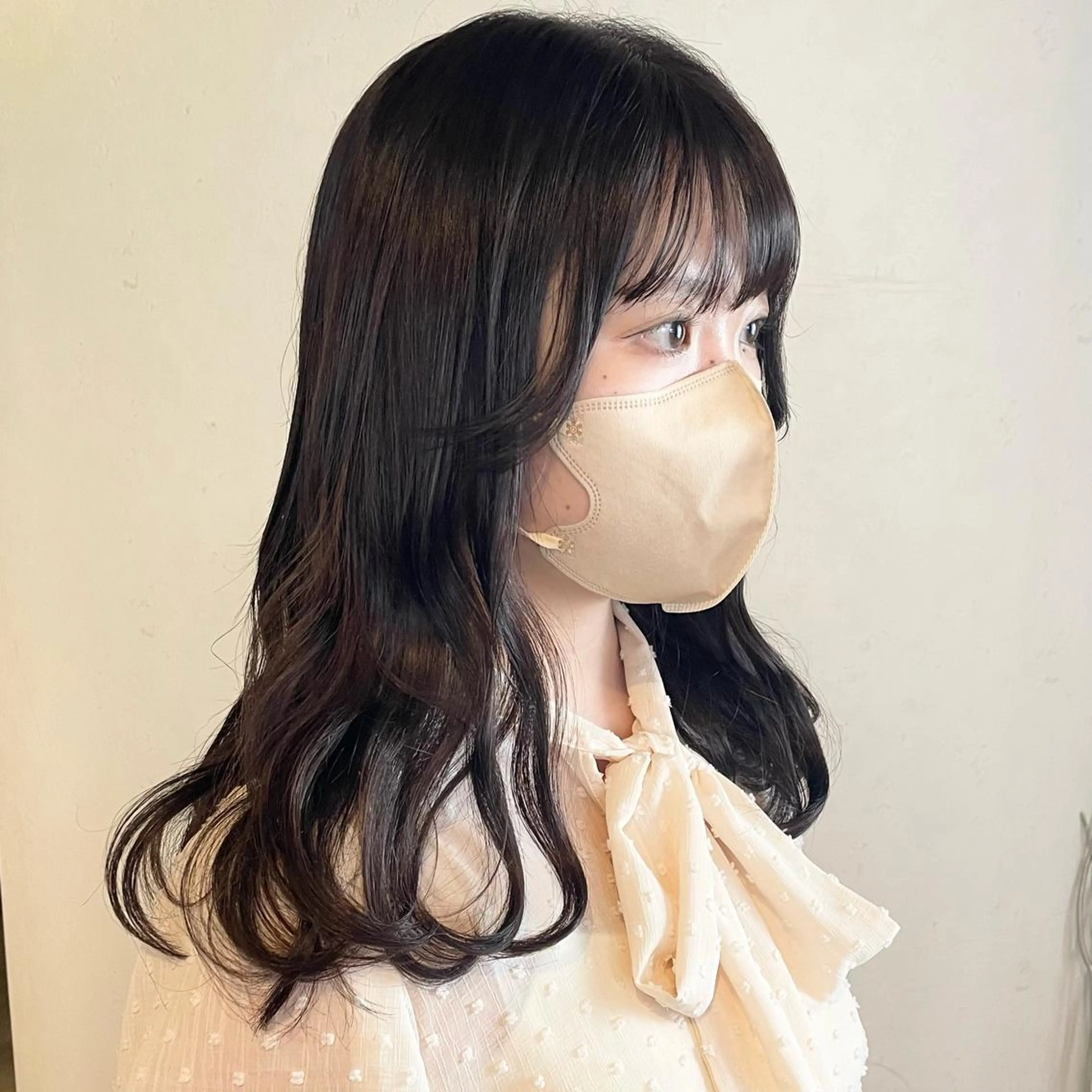 ミディアム カラー ヘアアレンジ ブリーチ 透明感カラー ブリーチなしカラー オリーブカラー 似合わせカット カット kitin 吉祥寺 山岸花のヘアスタイル