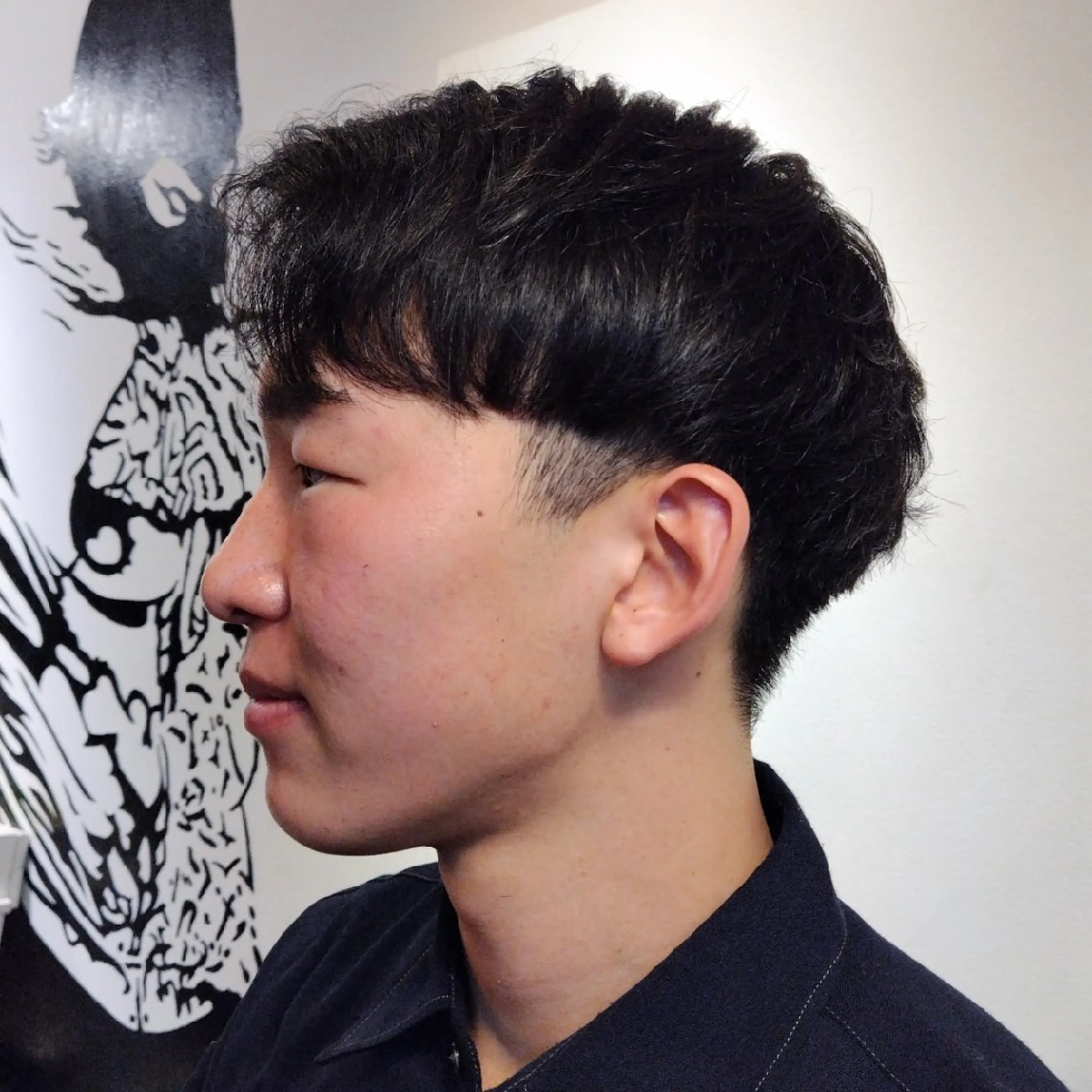 メンズ ショート ツーブロック 埼玉久喜/ハイトーン デザインカラーRYOのヘアスタイル